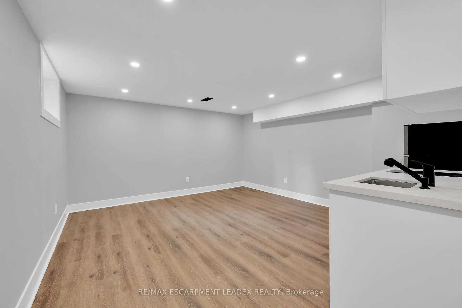 Photo 29 of 24 Clapham Road, Hamilton, Greenford — HOMEH