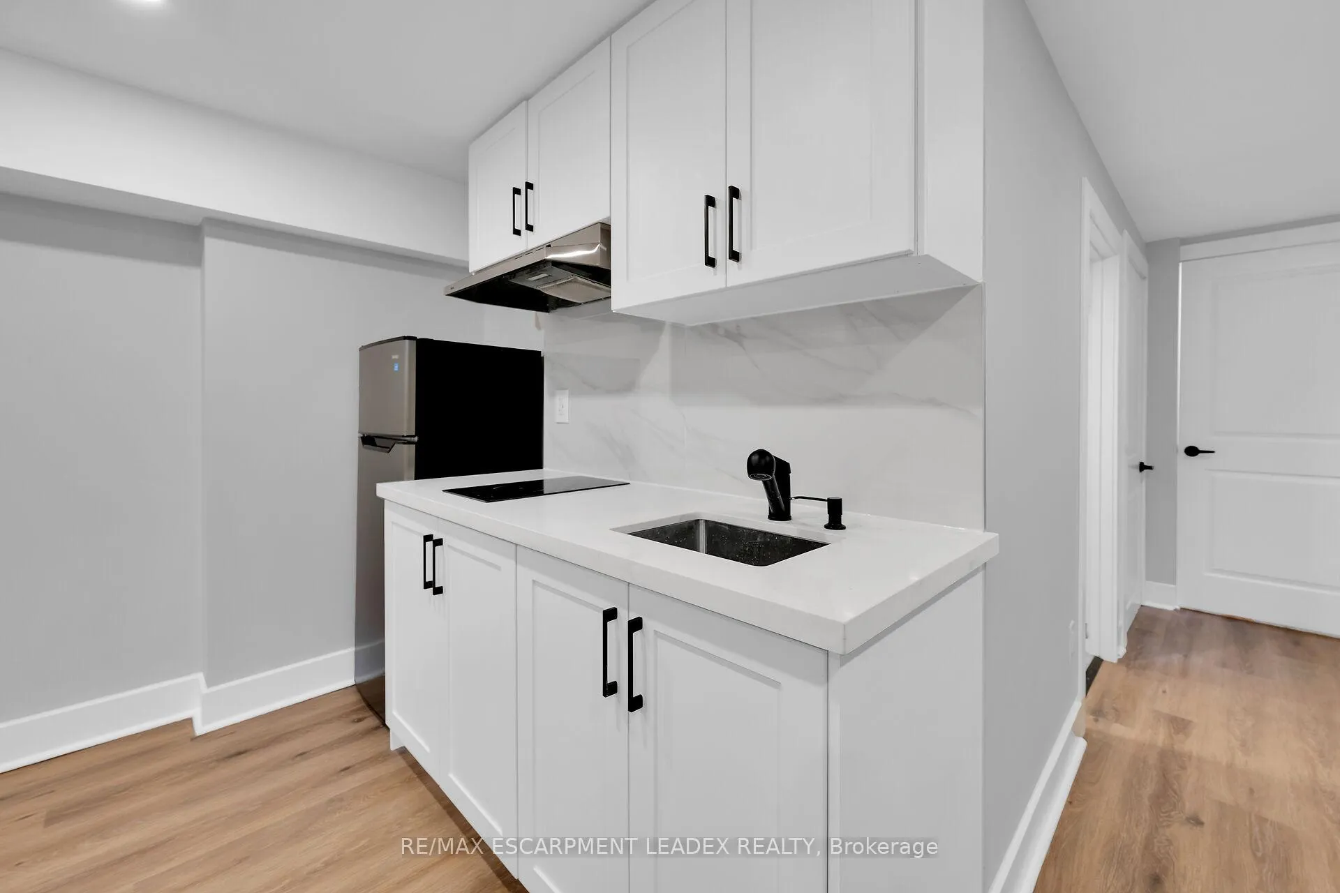 Photo 35 of 24 Clapham Road, Hamilton, Greenford — HOMEH