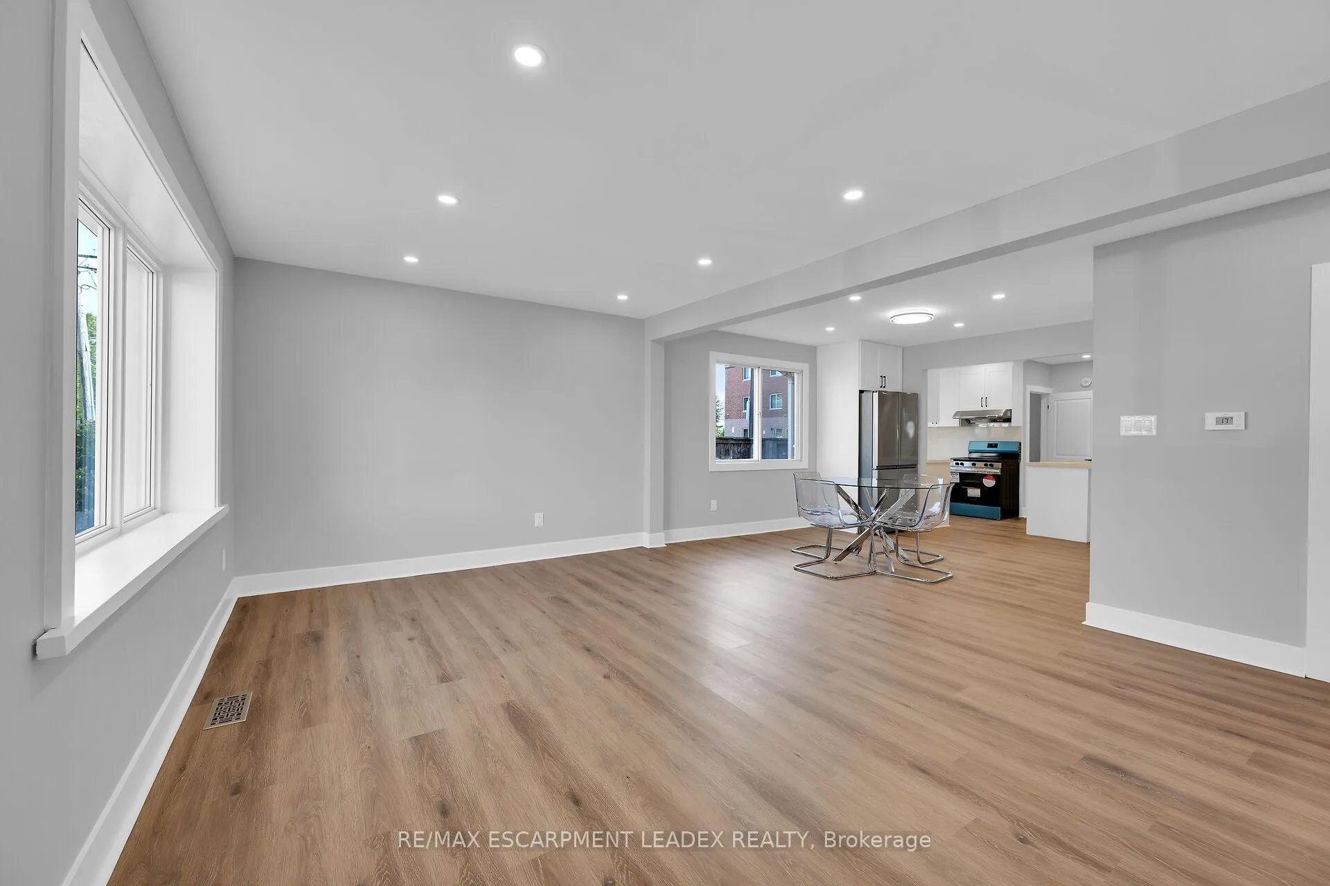 Photo 36 of 24 Clapham Road, Hamilton, Greenford — HOMEH