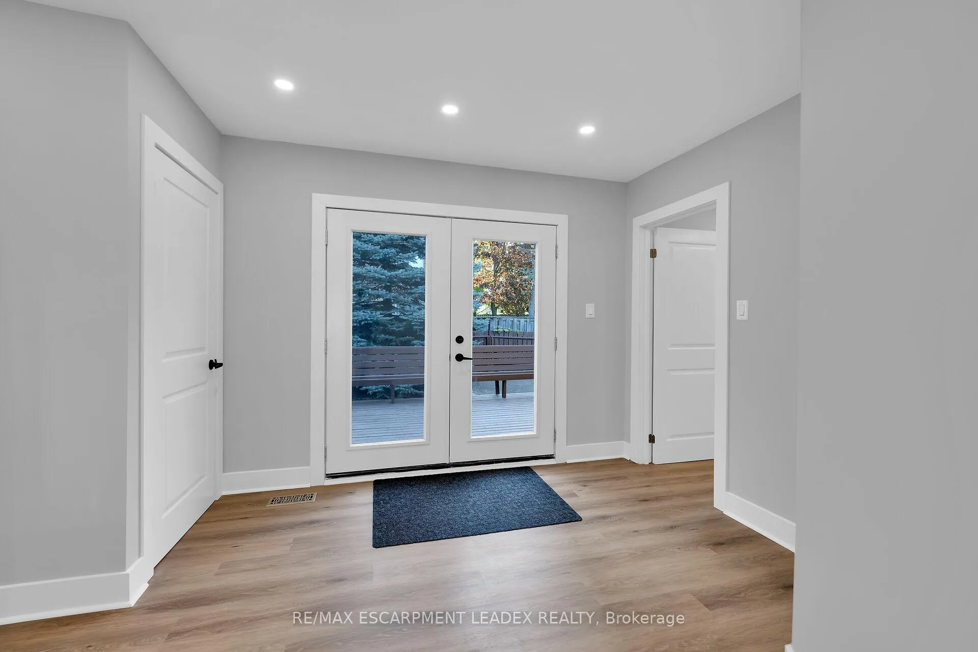 Photo 38 of 24 Clapham Road, Hamilton, Greenford — HOMEH
