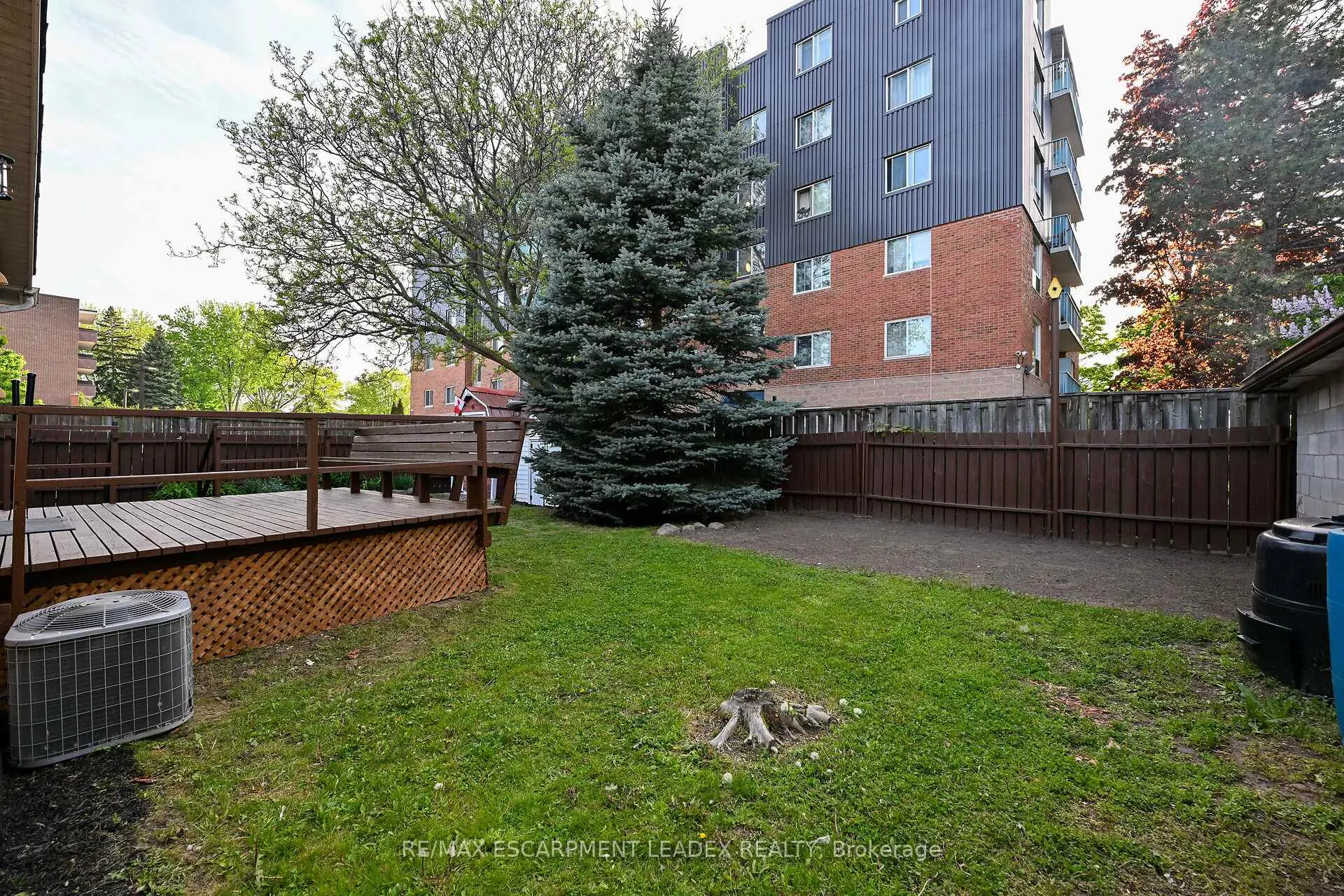 Photo 46 of 24 Clapham Road, Hamilton, Greenford — HOMEH