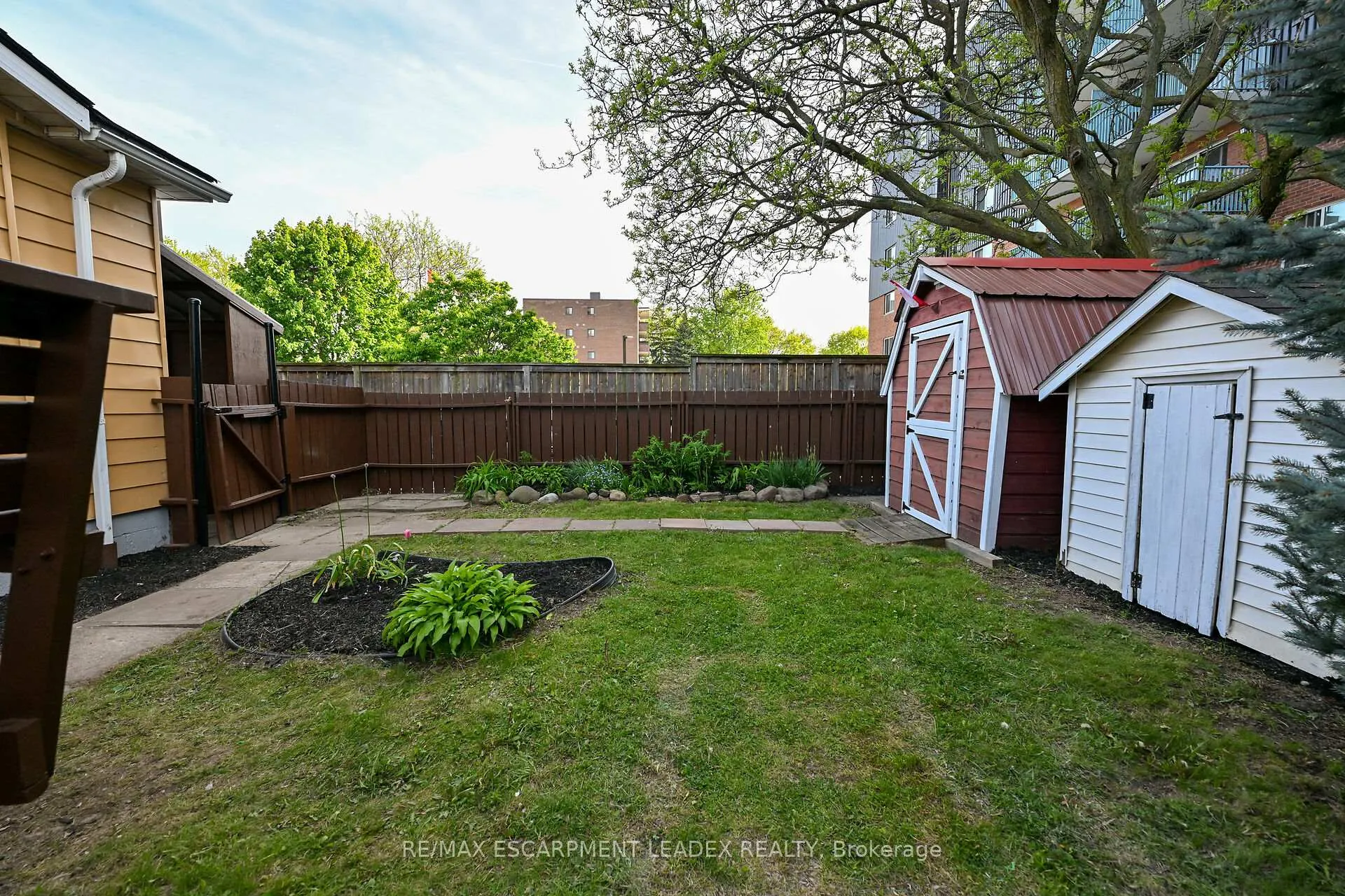 Photo 47 of 24 Clapham Road, Hamilton, Greenford — HOMEH