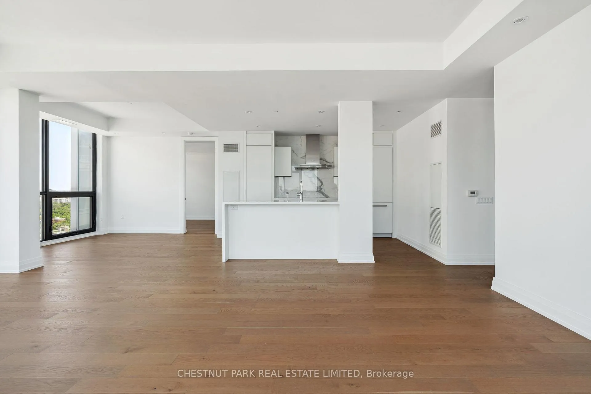 Photo 8 of Unit UPH 03, 101 St Clair Avenue, Toronto, Yonge-St. Clair — HOMEH