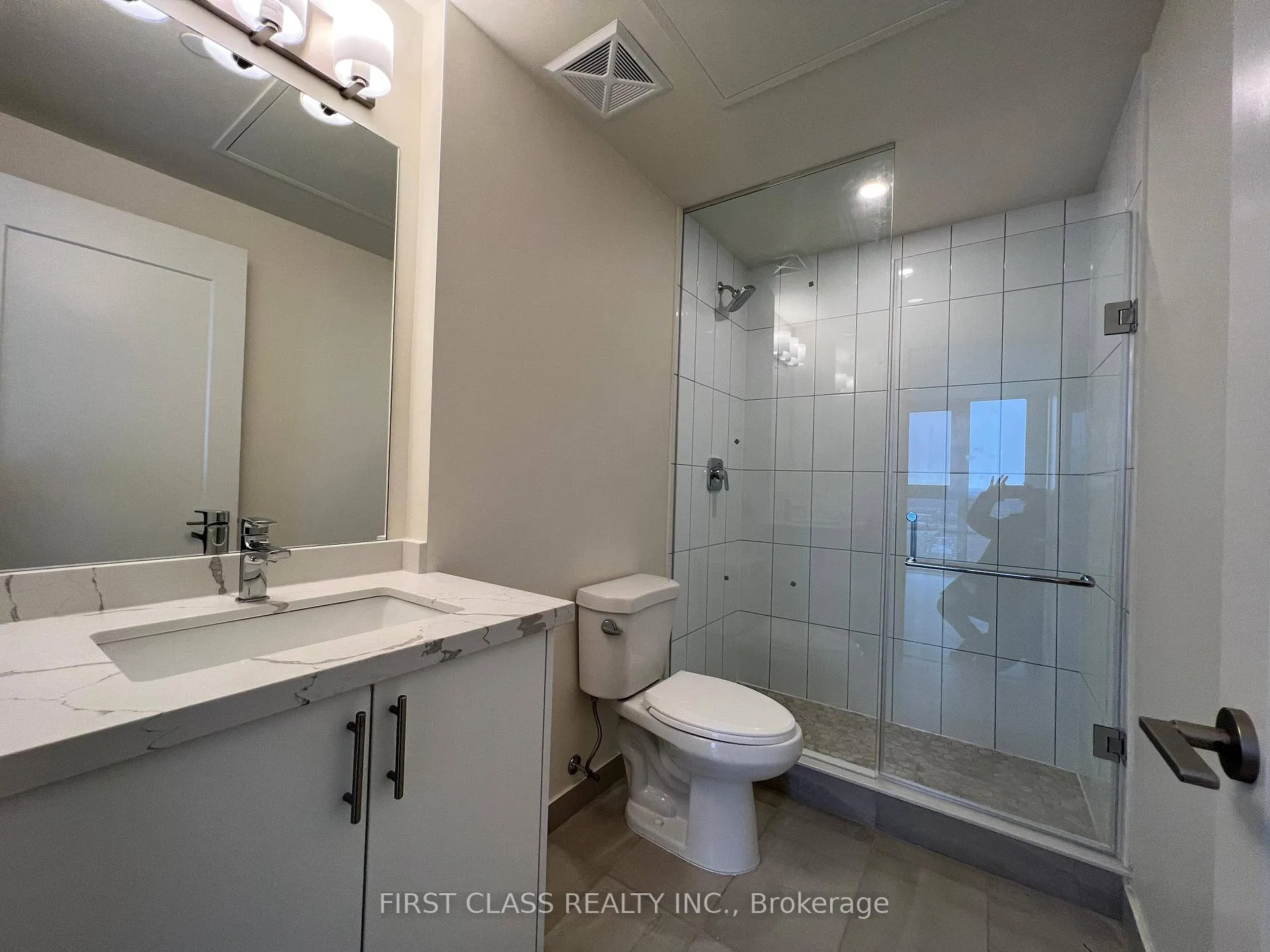 Photo 13 of Unit 2420, 9000 Jane Street, Vaughan, Concord — HOMEH