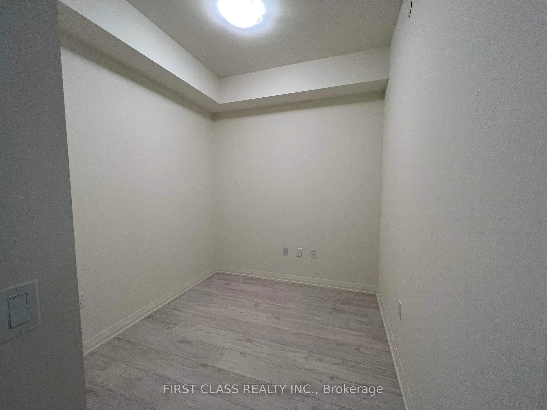 Photo 14 of Unit 2420, 9000 Jane Street, Vaughan, Concord — HOMEH