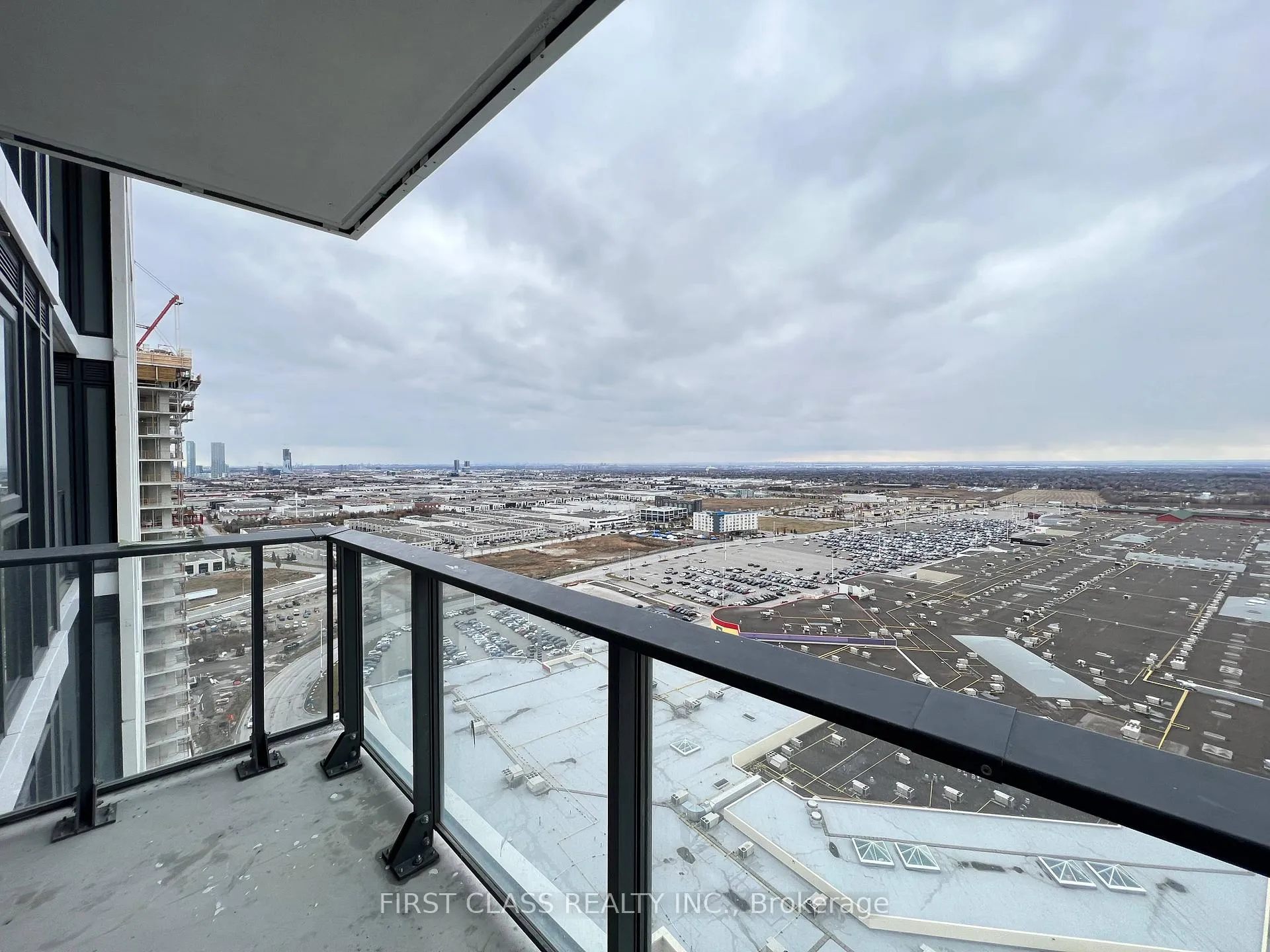 Photo 17 of Unit 2420, 9000 Jane Street, Vaughan, Concord — HOMEH