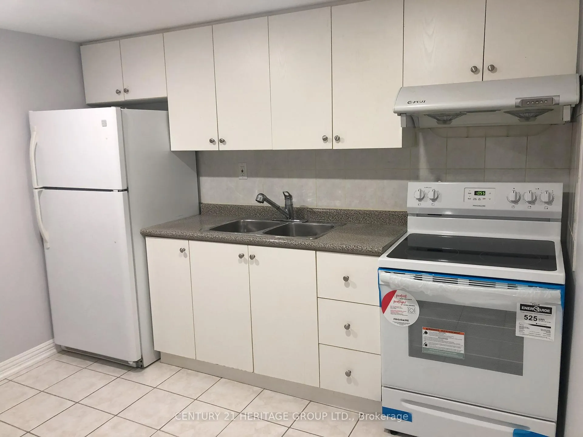 Photo 2 of Unit BSMT A1, 16 Cartmel Drive, Markham, Milliken Mills East — HOMEH