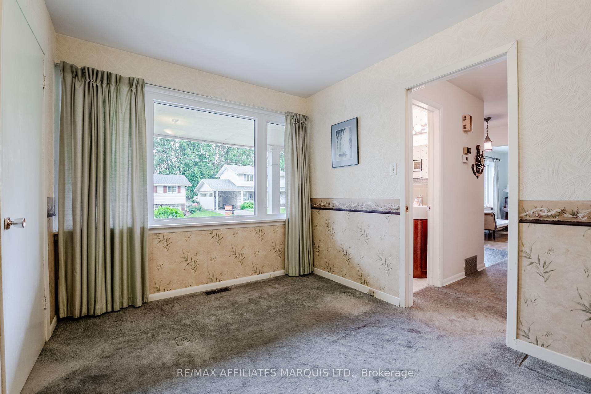Photo 15 of 1610 Charles Street, Cornwall — HOMEH