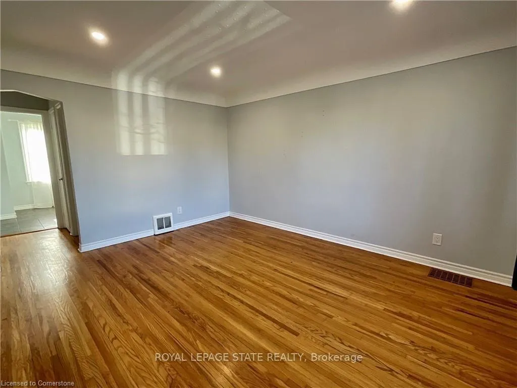 Photo 8 of Unit A, 191 East 25th Street, Hamilton, Eastmount — HOMEH