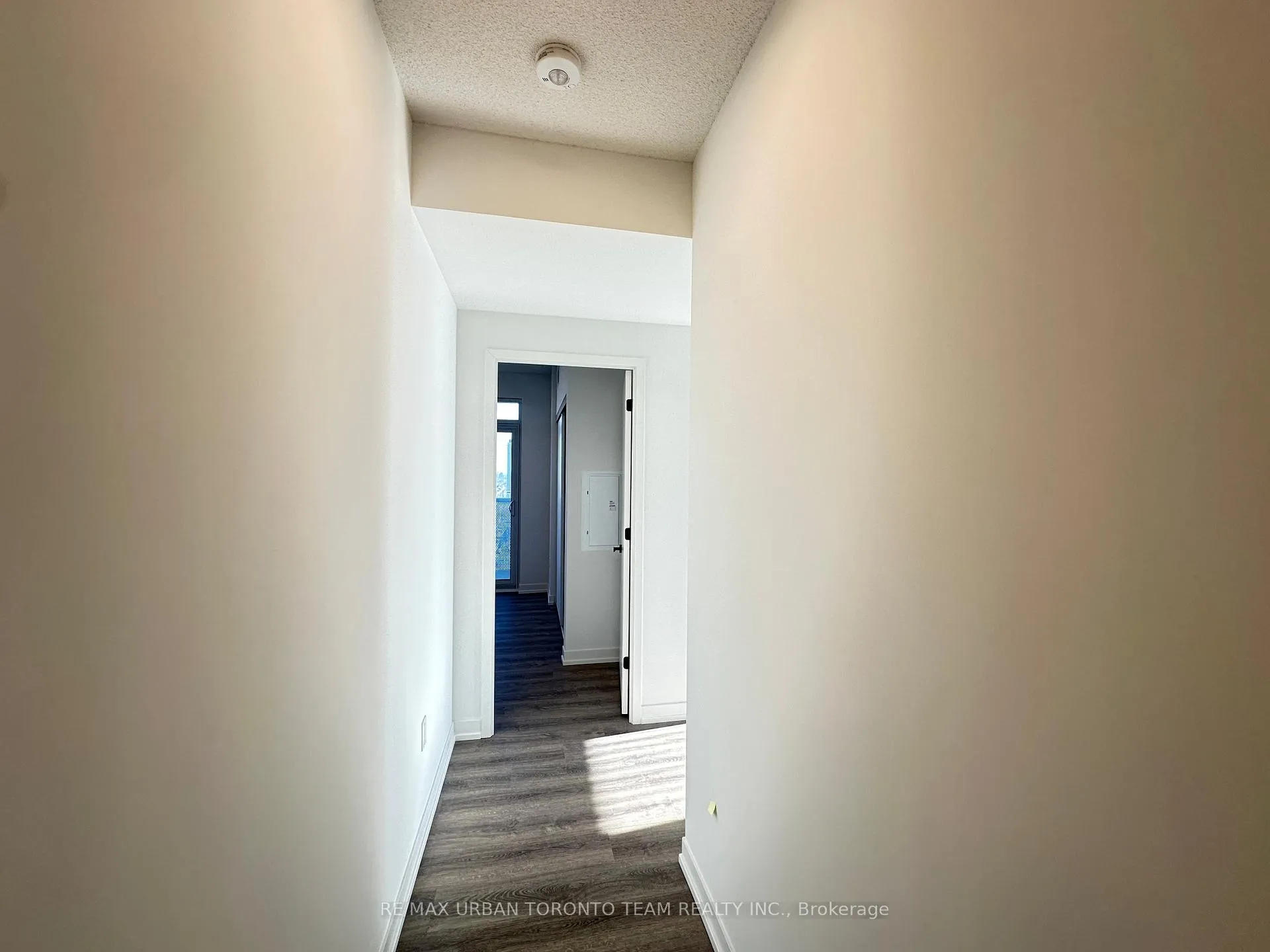 Photo 4 of Unit 2509, 8 Interchange Way, Vaughan, Vaughan Corporate Centre — HOMEH