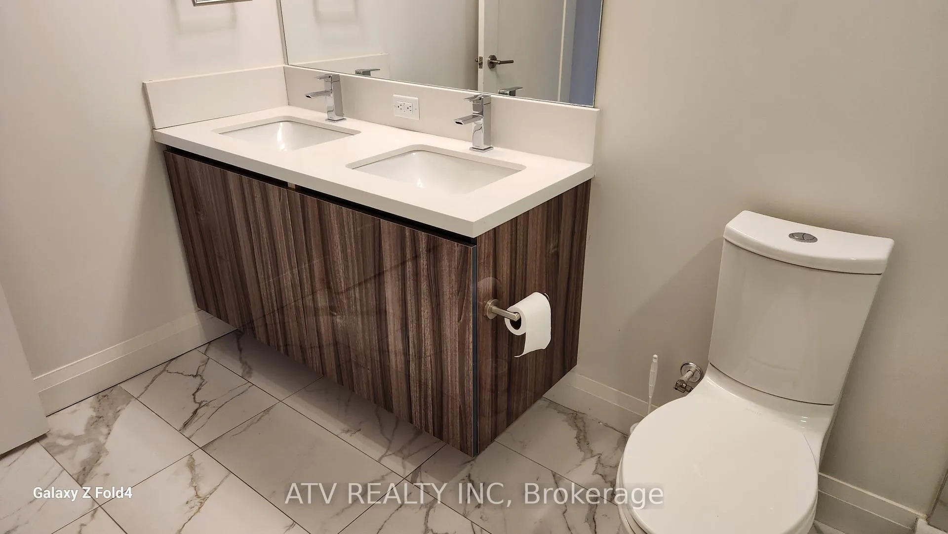 Photo 12 of Unit 704, 151 Avenue Road, Toronto, The Annex — HOMEH