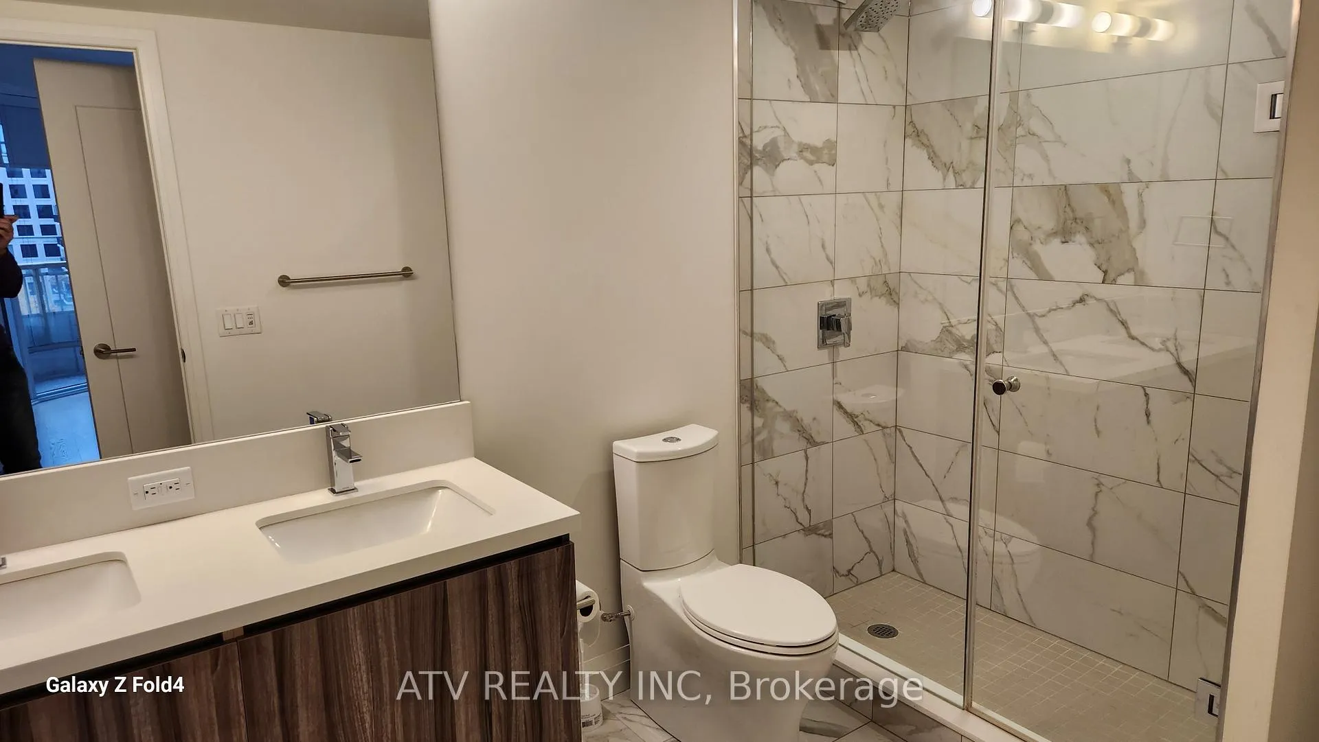 Photo 16 of Unit 704, 151 Avenue Road, Toronto, The Annex — HOMEH