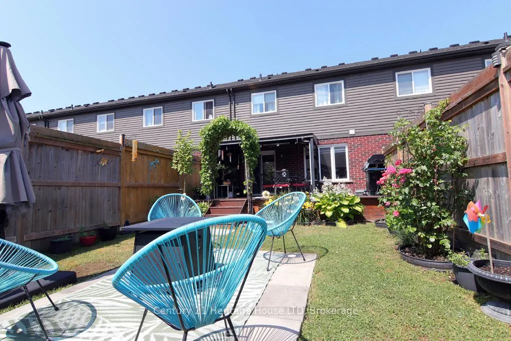 Photo 12 of 281 Silverwood Avenue, Welland, Coyle Creek — HOMEH