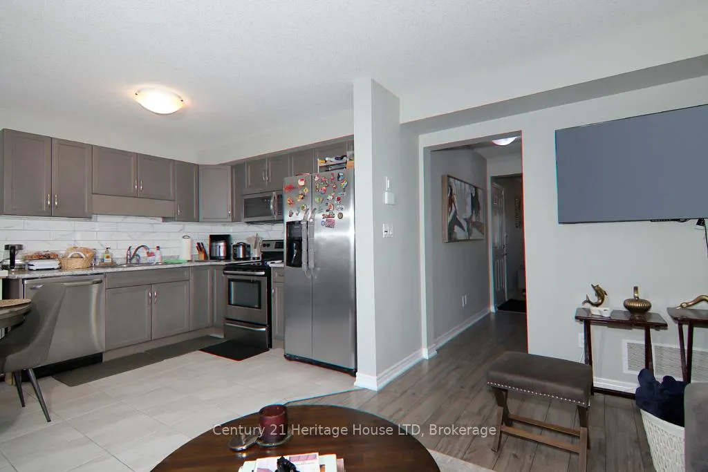Photo 22 of 281 Silverwood Avenue, Welland, Coyle Creek — HOMEH