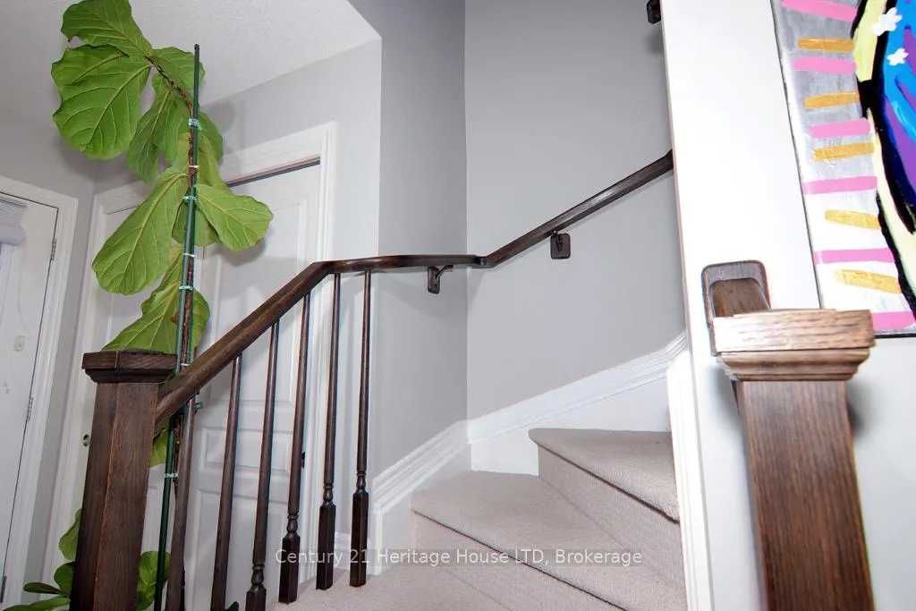 Photo 27 of 281 Silverwood Avenue, Welland, Coyle Creek — HOMEH