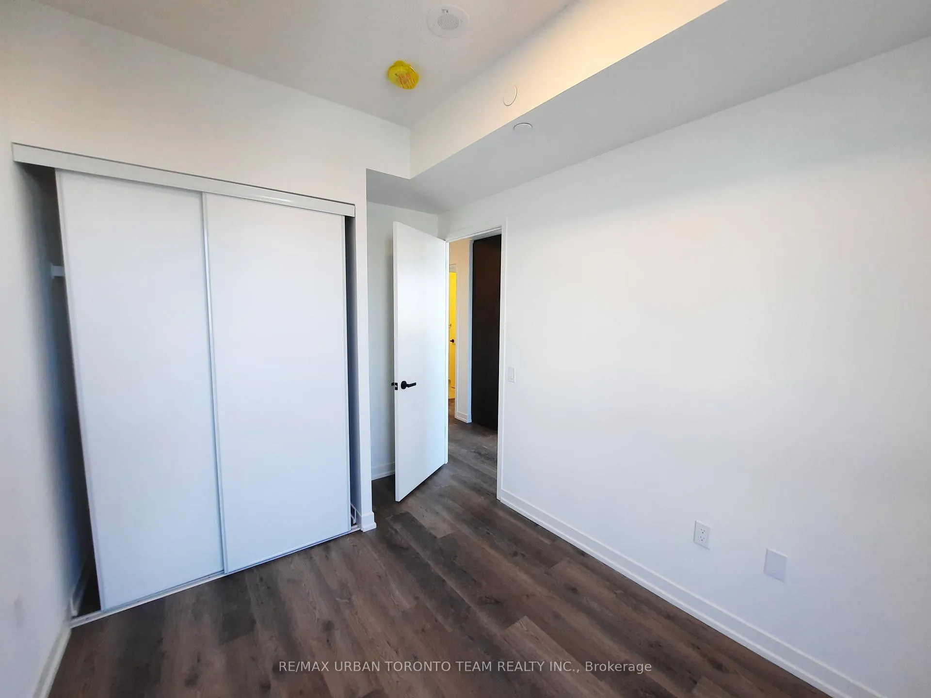 Photo 14 of Unit 802, 8 Interchange Way, Vaughan, Vaughan Corporate Centre — HOMEH
