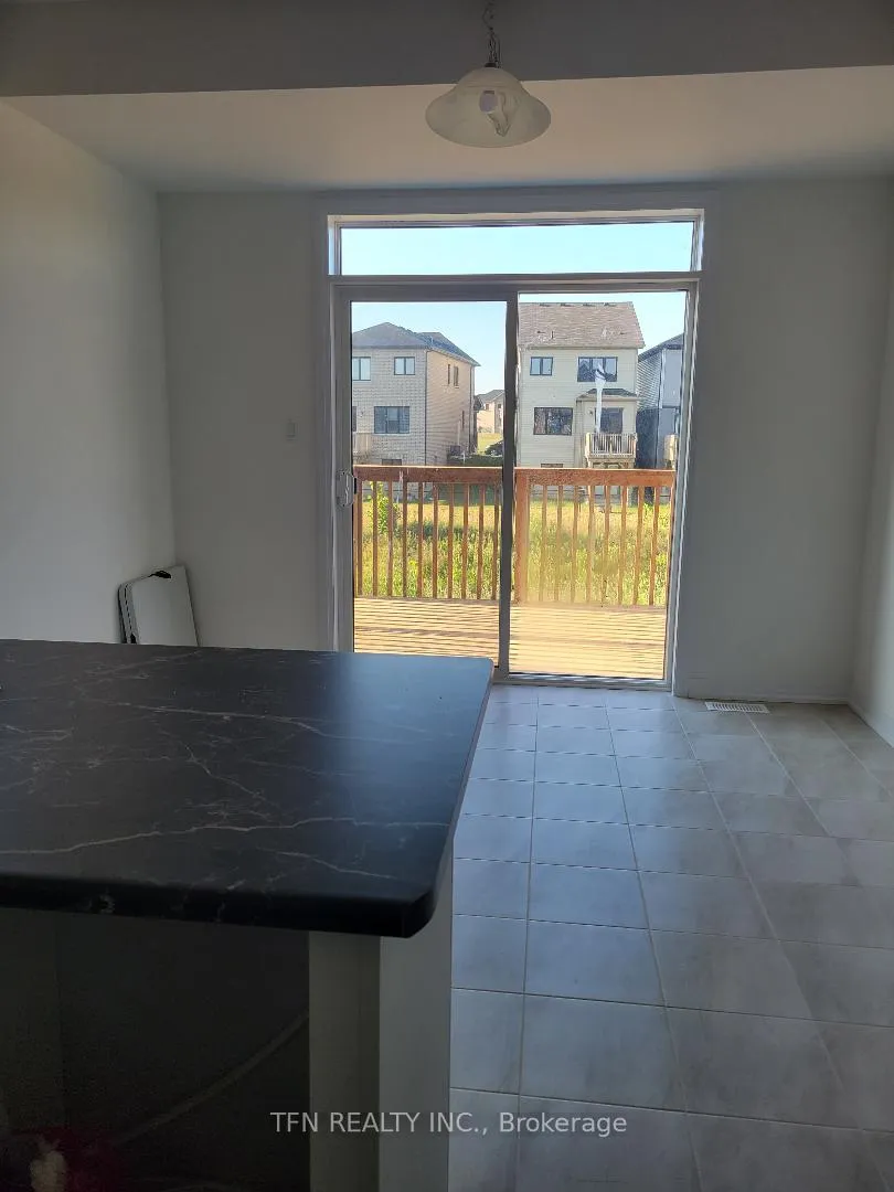 Photo 3 of 251 Velvet Way, Thorold, Rolling Meadows — HOMEH