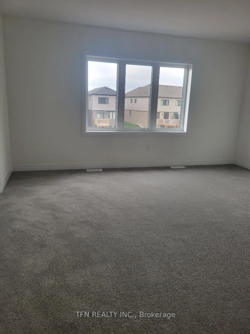 Photo 5 of 251 Velvet Way, Thorold, Rolling Meadows — HOMEH