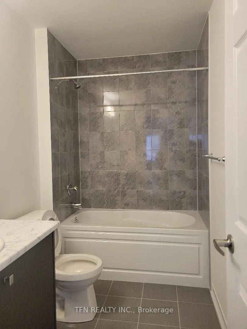 Photo 13 of 251 Velvet Way, Thorold, Rolling Meadows — HOMEH