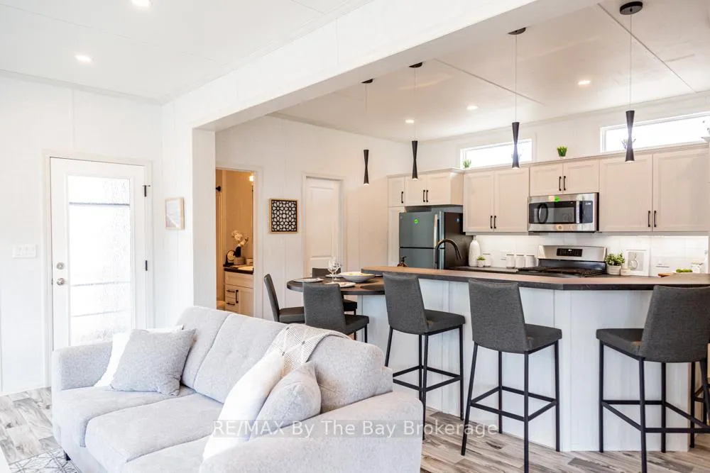Photo 15 of Unit 37, 3282 Ogdens Beach Road, Midland — HOMEH