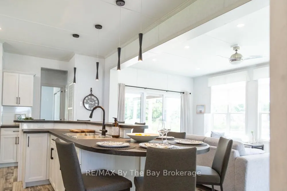 Photo 18 of Unit 37, 3282 Ogdens Beach Road, Midland — HOMEH