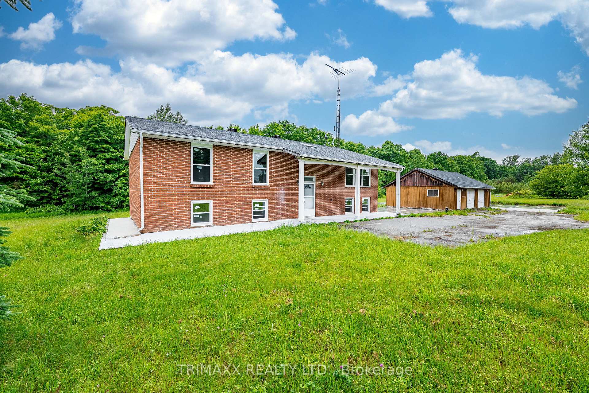 Front of 5630 Winston Churchill Boulevard