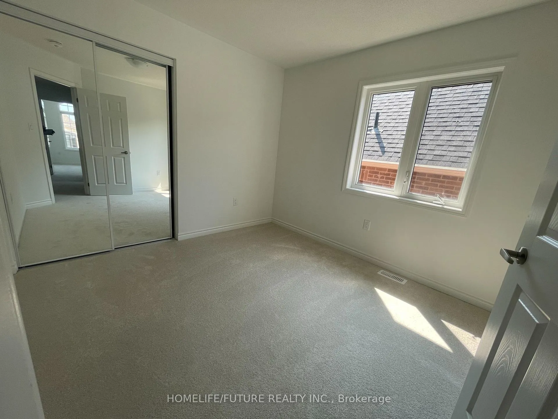 Photo 5 of 1413 Swallowtail Lane, Pickering, Rural Pickering — HOMEH