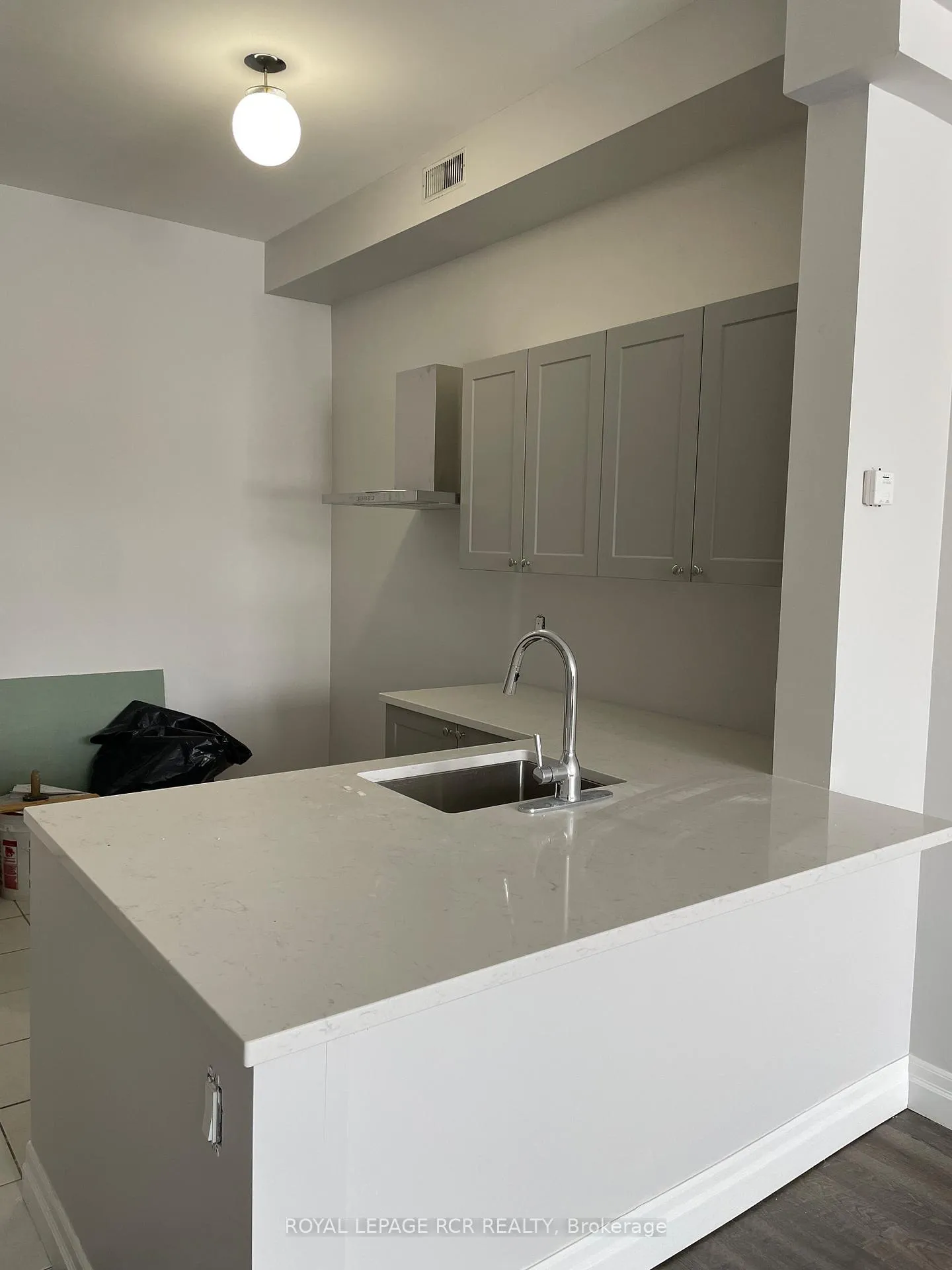 Photo 1 of Unit 3, 56 Queen Street N, Caledon, Bolton North — HOMEH