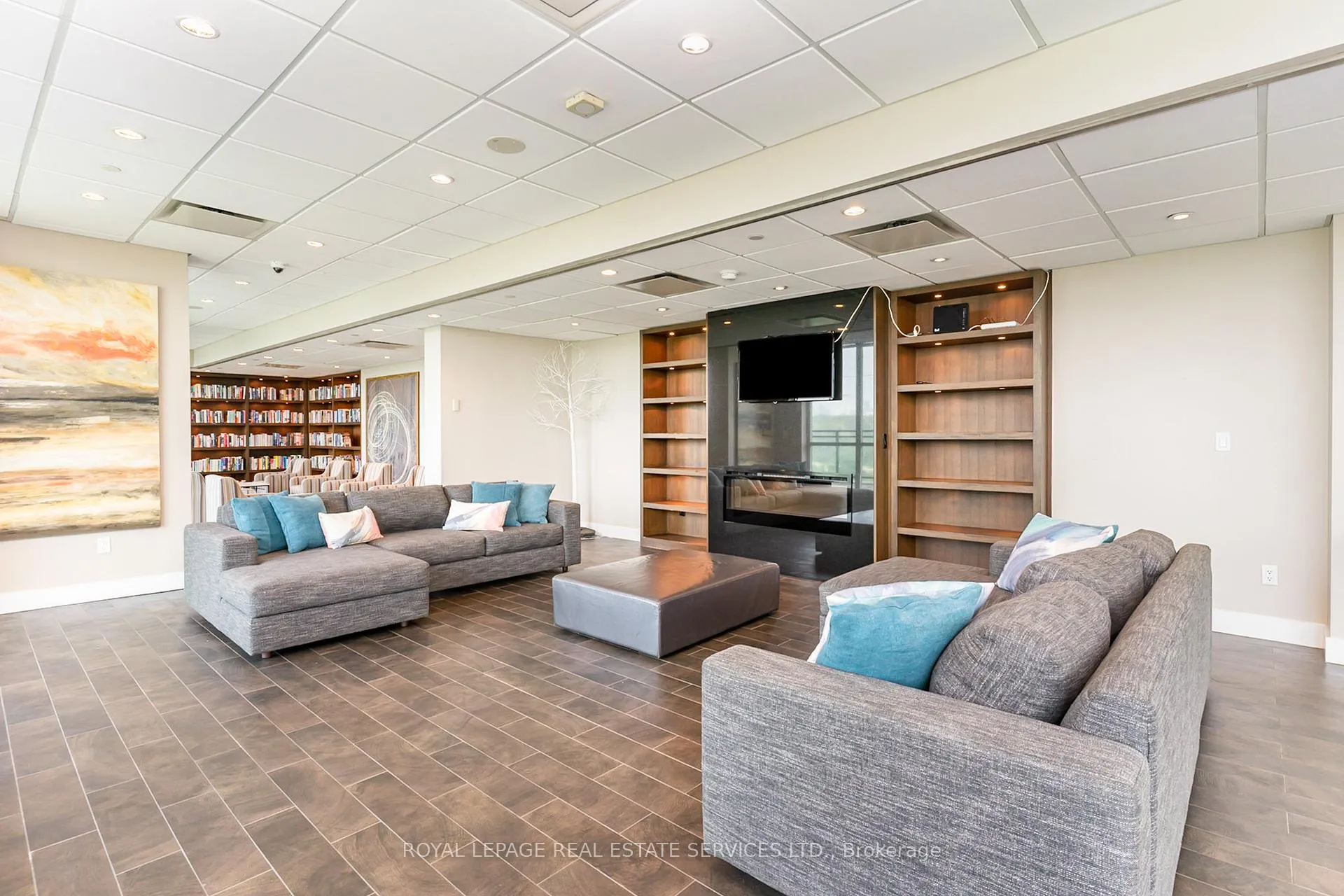 Photo 14 of Unit 1504, 1048 Broadview Avenue, Toronto, Broadview North — HOMEH