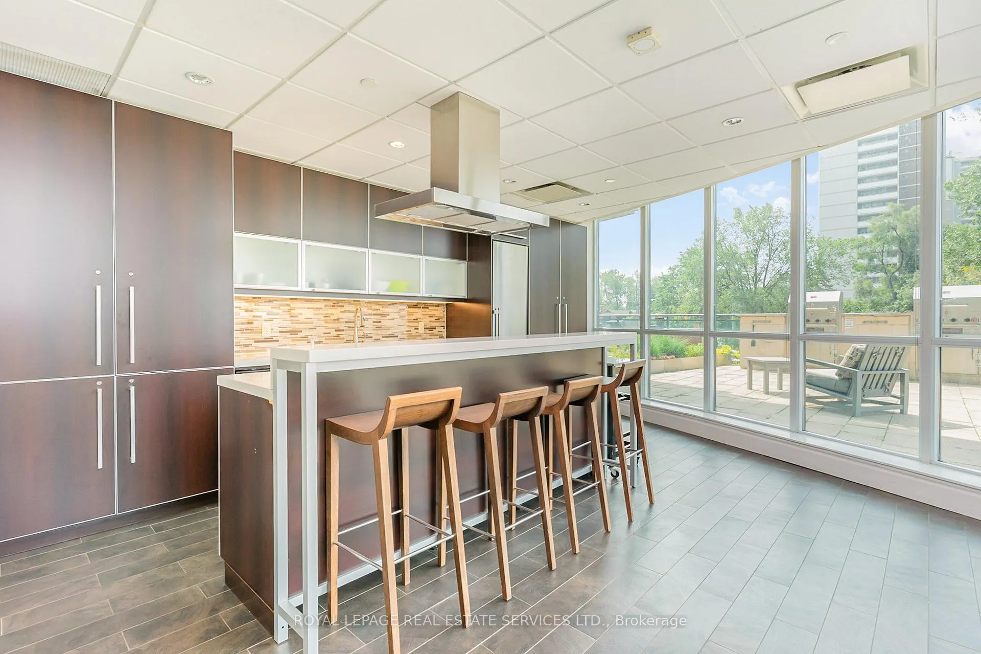 Photo 16 of Unit 1504, 1048 Broadview Avenue, Toronto, Broadview North — HOMEH