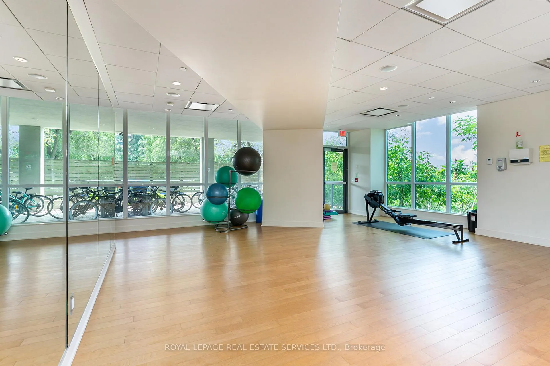 Photo 22 of Unit 1504, 1048 Broadview Avenue, Toronto, Broadview North — HOMEH