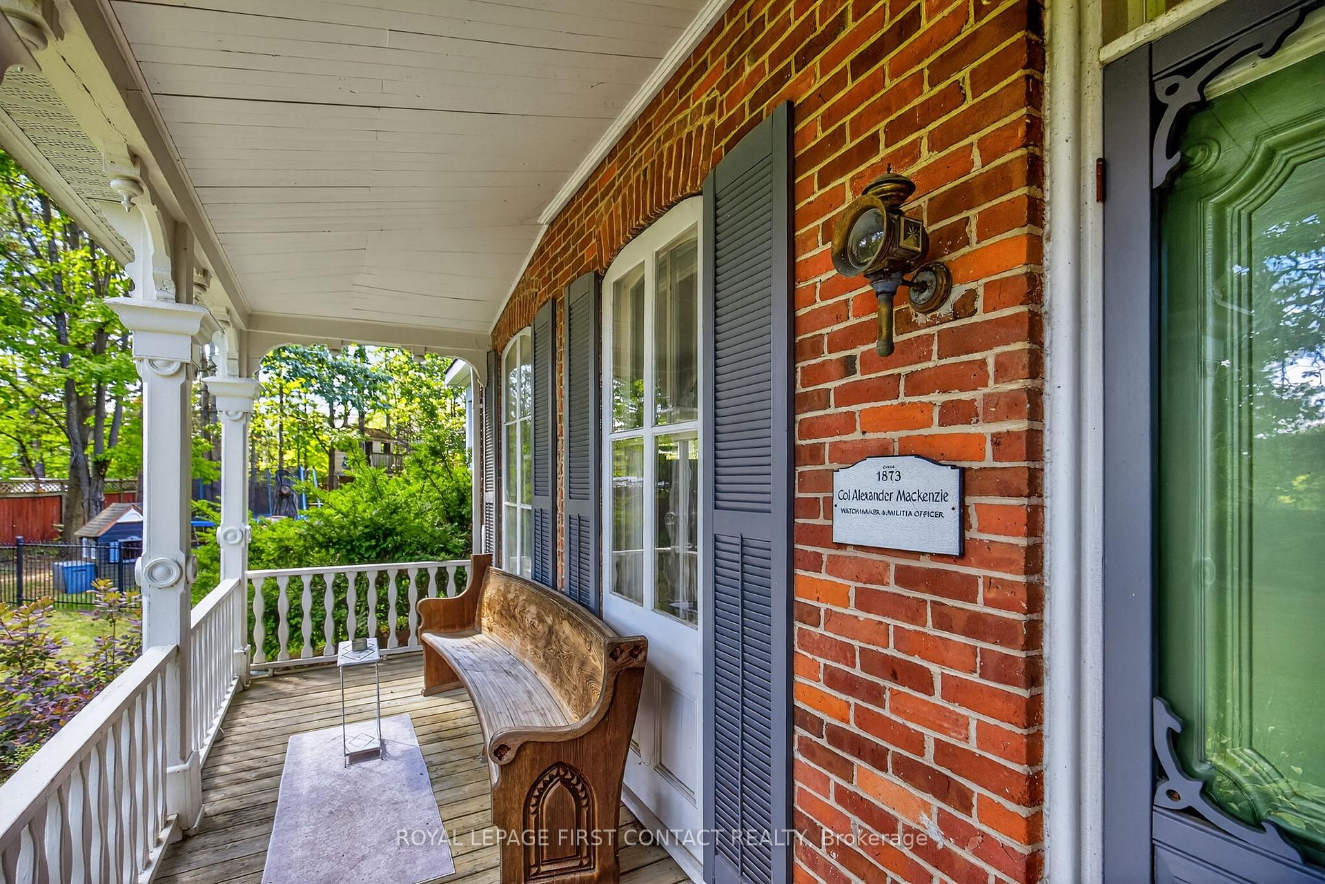 Photo 4 of 126 Letitia Street, Barrie, Letitia Heights — HOMEH