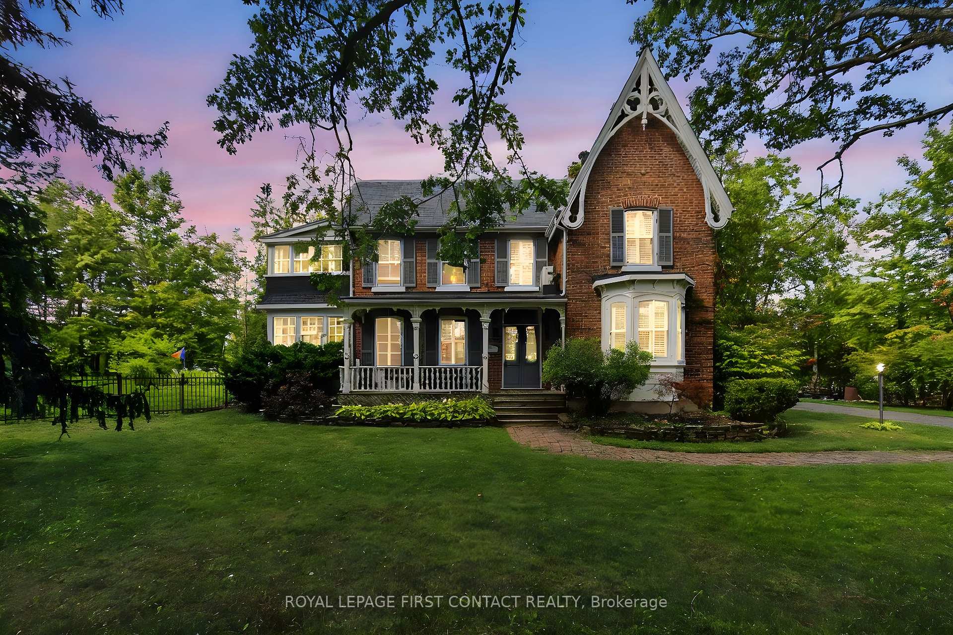 Photo 46 of 126 Letitia Street, Barrie, Letitia Heights — HOMEH