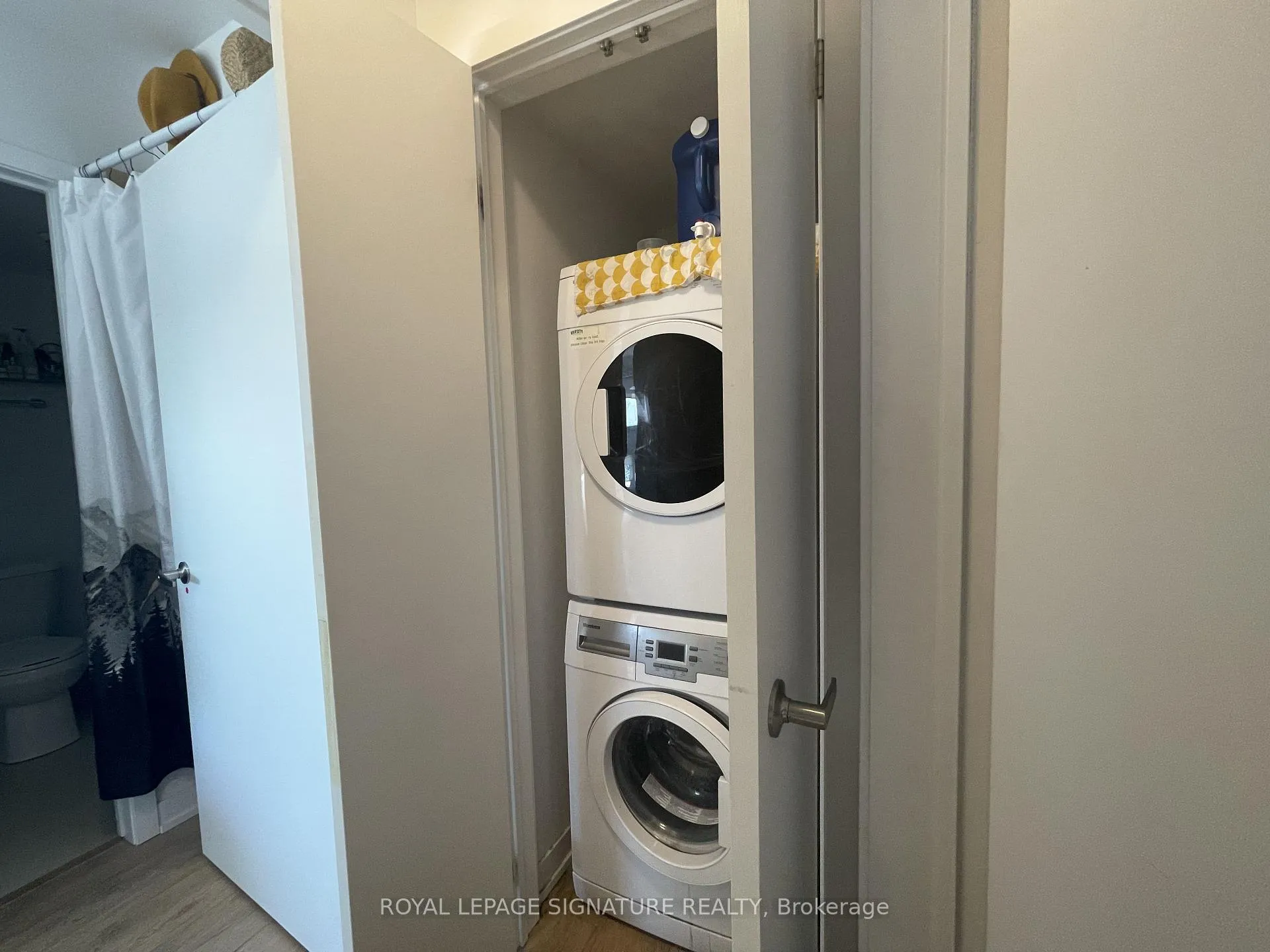 Photo 3 of Unit 95C, 1760 Simcoe Street N, Oshawa, Samac — HOMEH