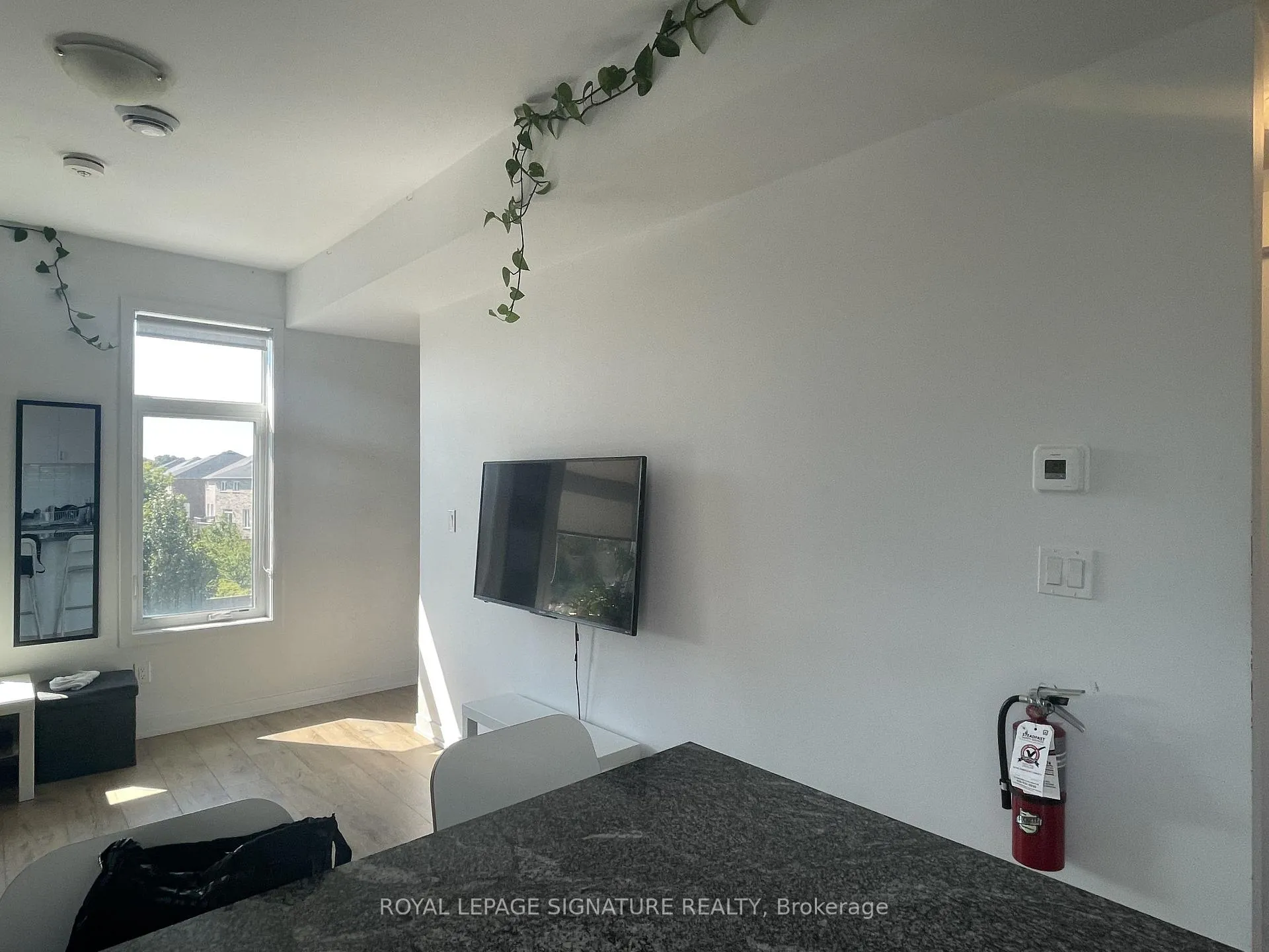 Photo 13 of Unit 95C, 1760 Simcoe Street N, Oshawa, Samac — HOMEH
