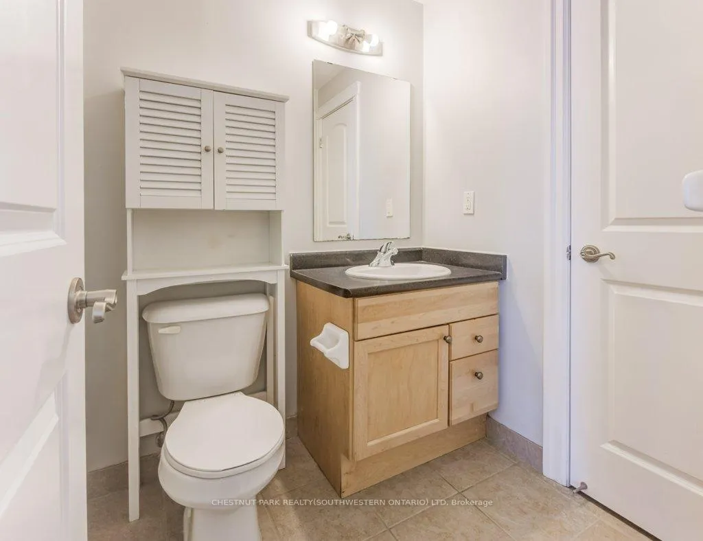 Photo 14 of Unit 202, 555 King Street E, Kitchener — HOMEH