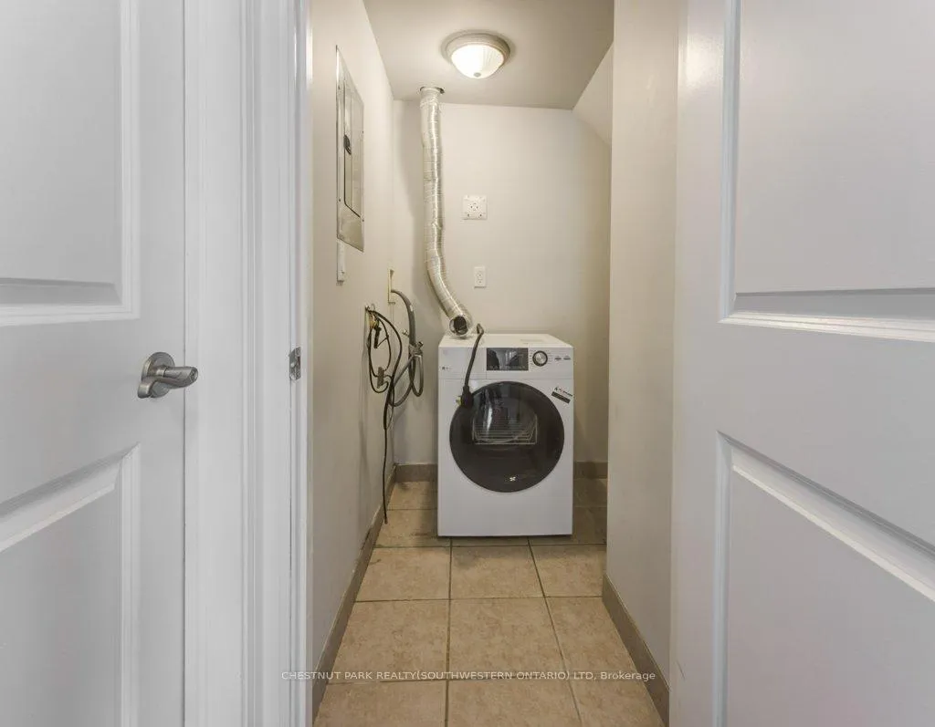 Photo 17 of Unit 202, 555 King Street E, Kitchener — HOMEH