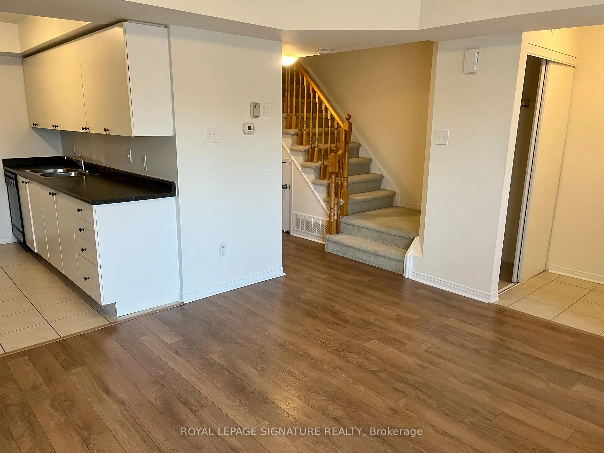 Photo 5 of Unit 3, 150 Chancery Road, Markham, Greensborough — HOMEH
