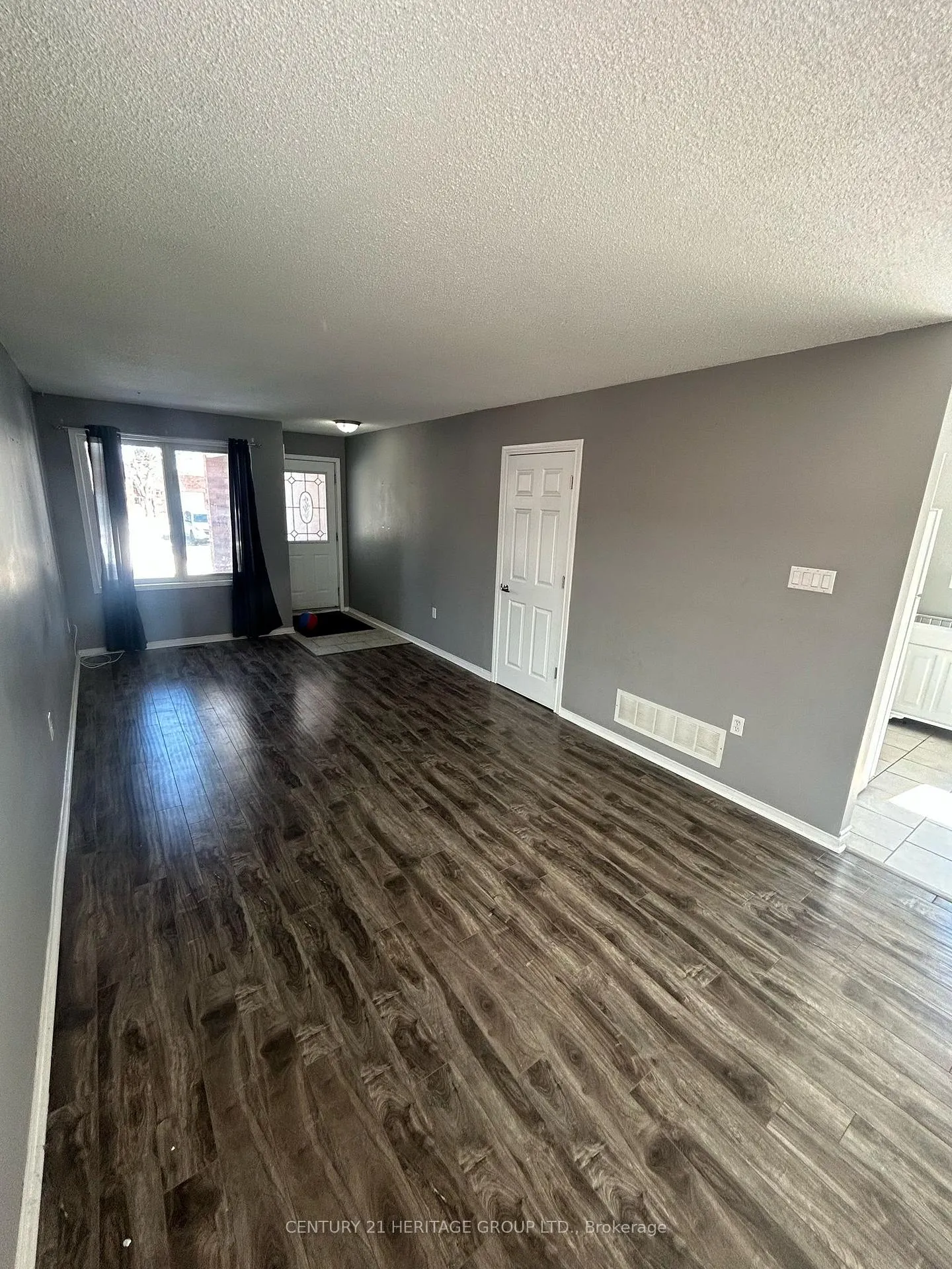 Photo 2 of Unit Main, 123 Benson Drive, Barrie, Northwest — HOMEH