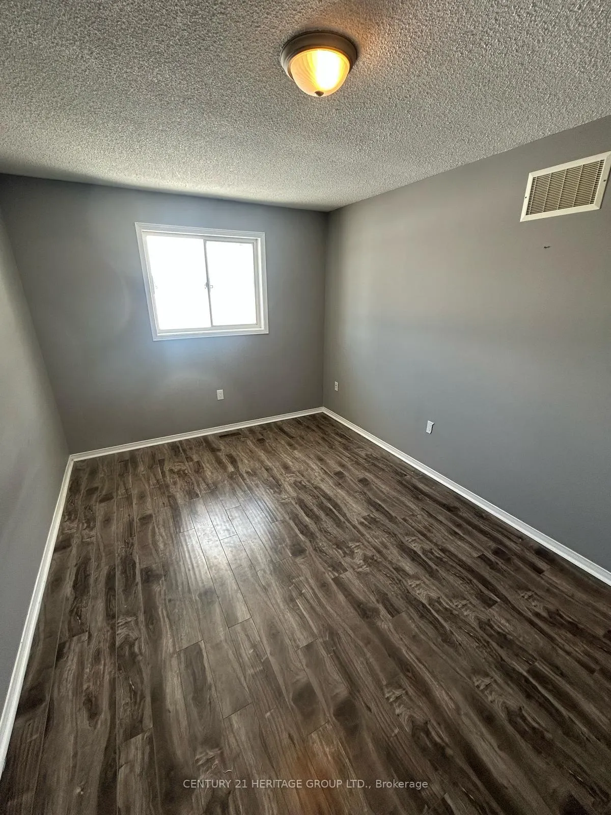 Photo 8 of Unit Main, 123 Benson Drive, Barrie, Northwest — HOMEH