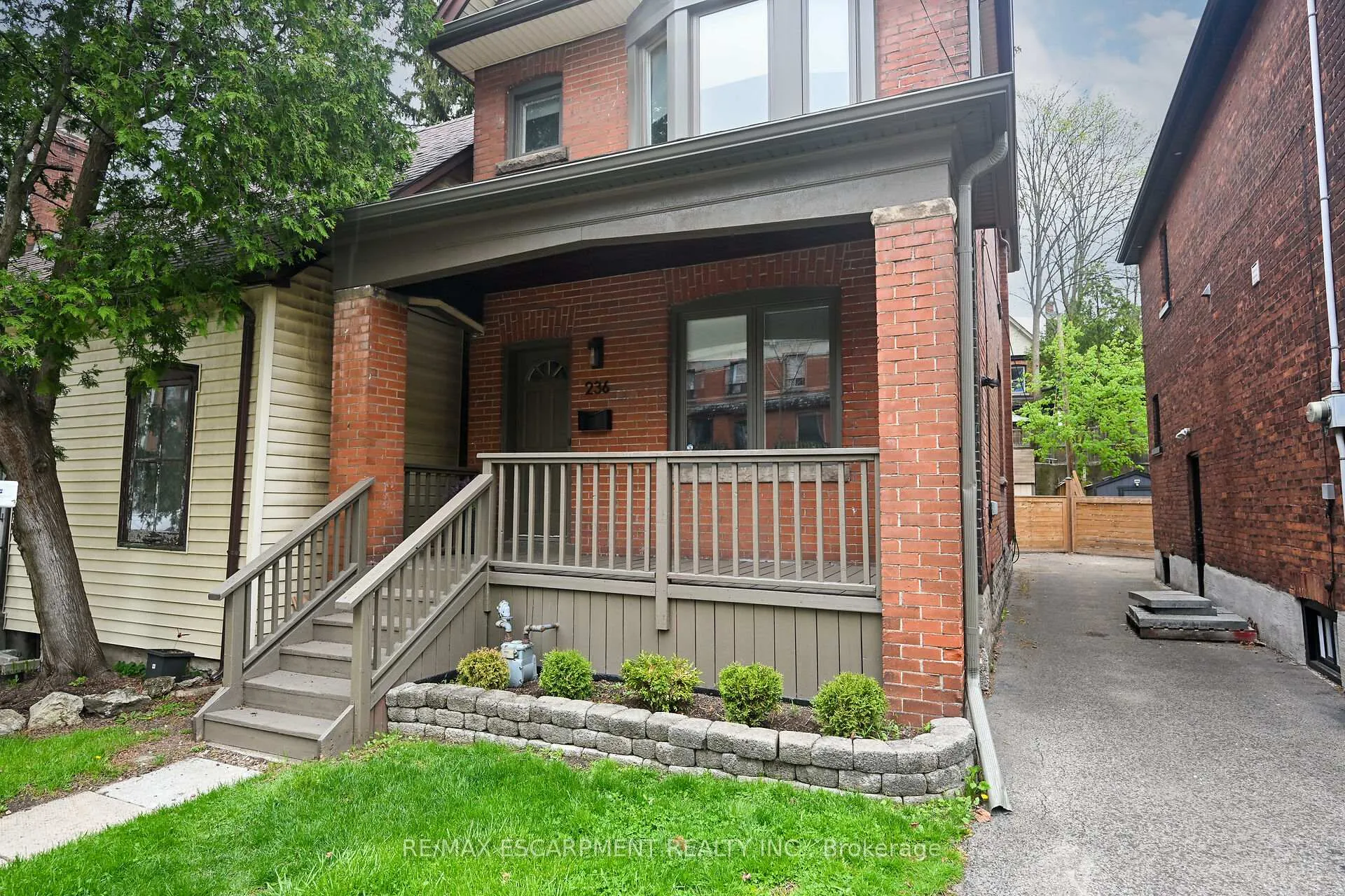 Photo 4 of 236 Bold Street, Hamilton, Durand — HOMEH