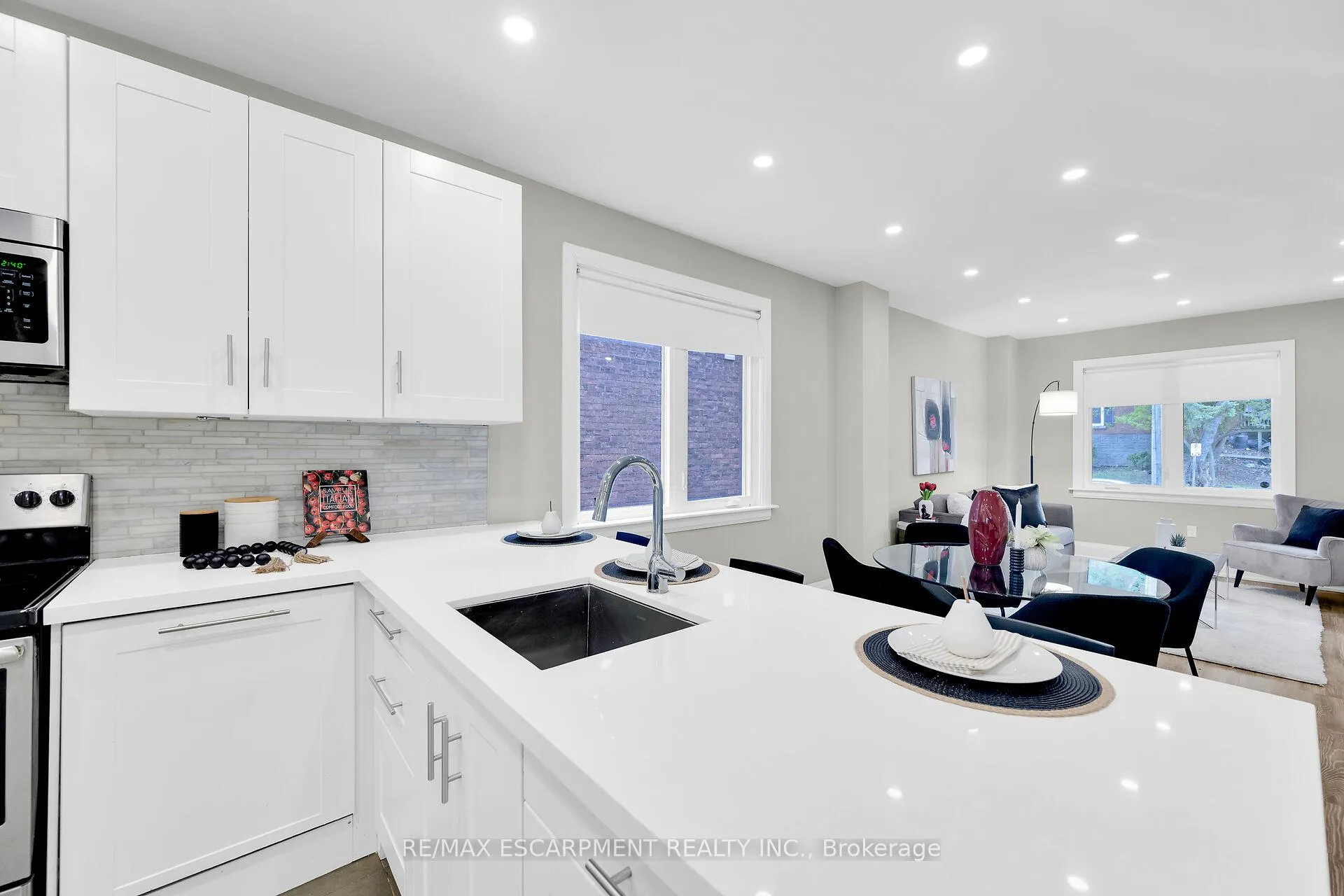 Photo 9 of 236 Bold Street, Hamilton, Durand — HOMEH