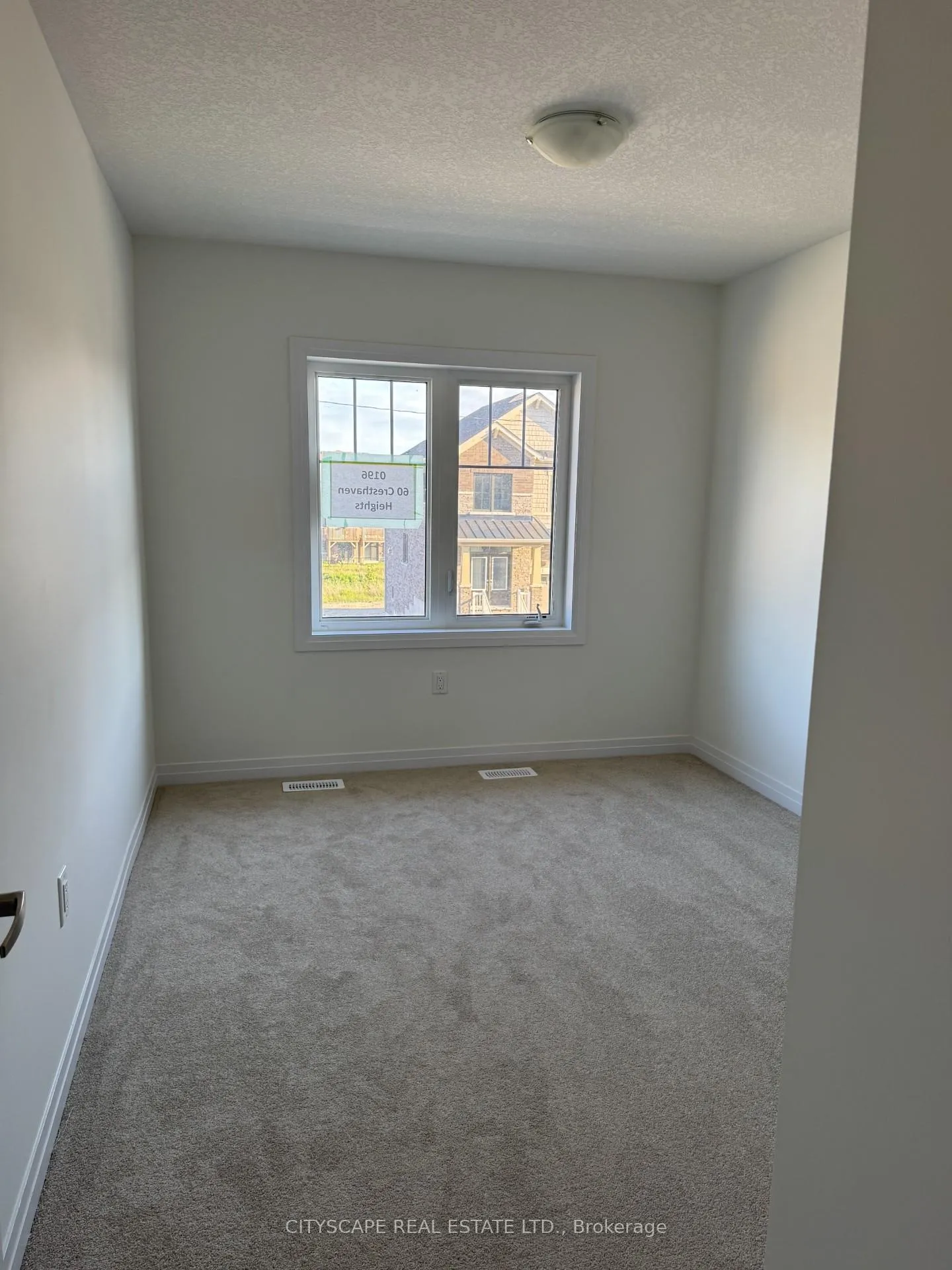Photo 10 of 60 Cresthaven Heights, Thorold, Rolling Meadows — HOMEH