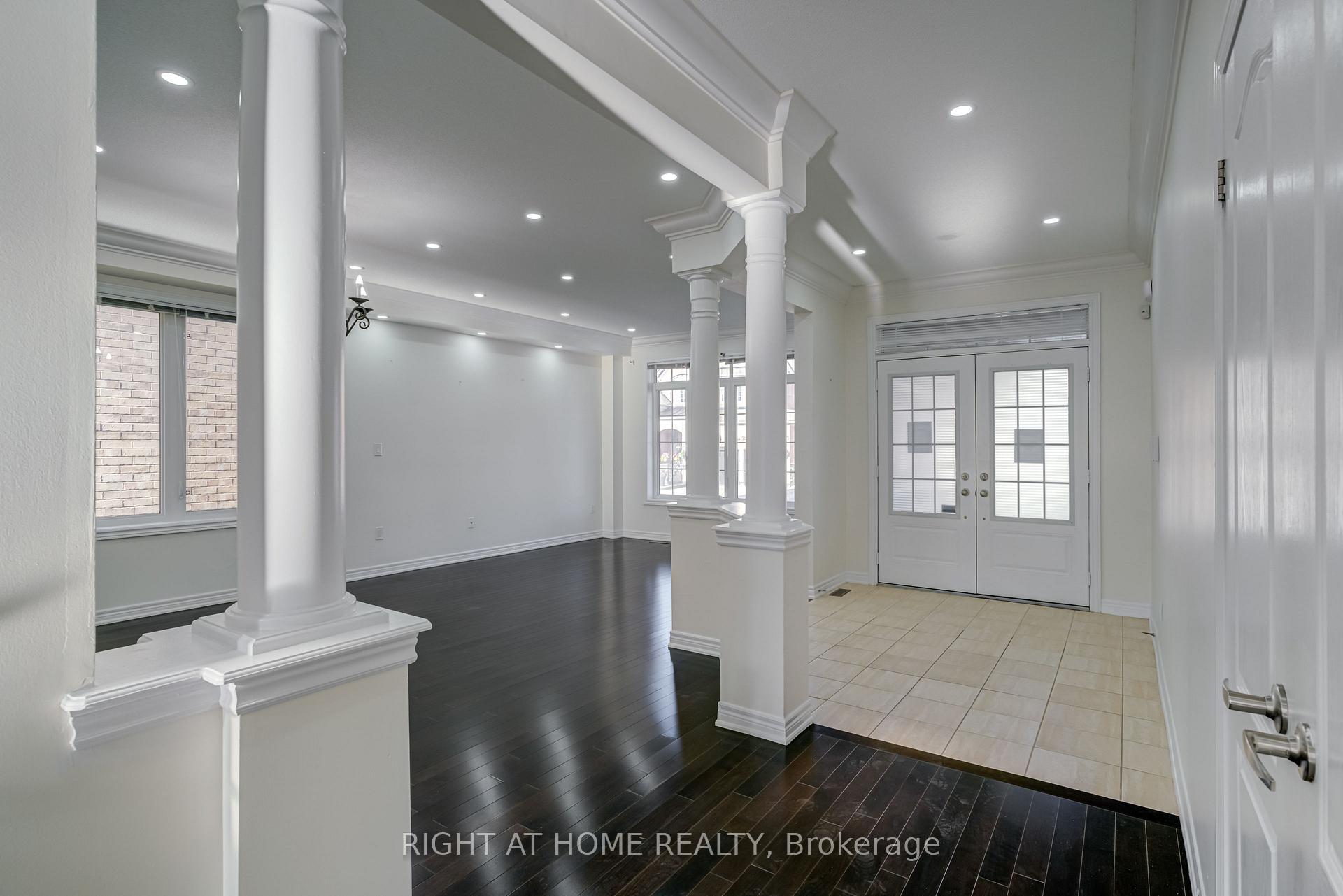 Photo 11 of 56 Gentle Fox Drive, Caledon, Rural Caledon — HOMEH