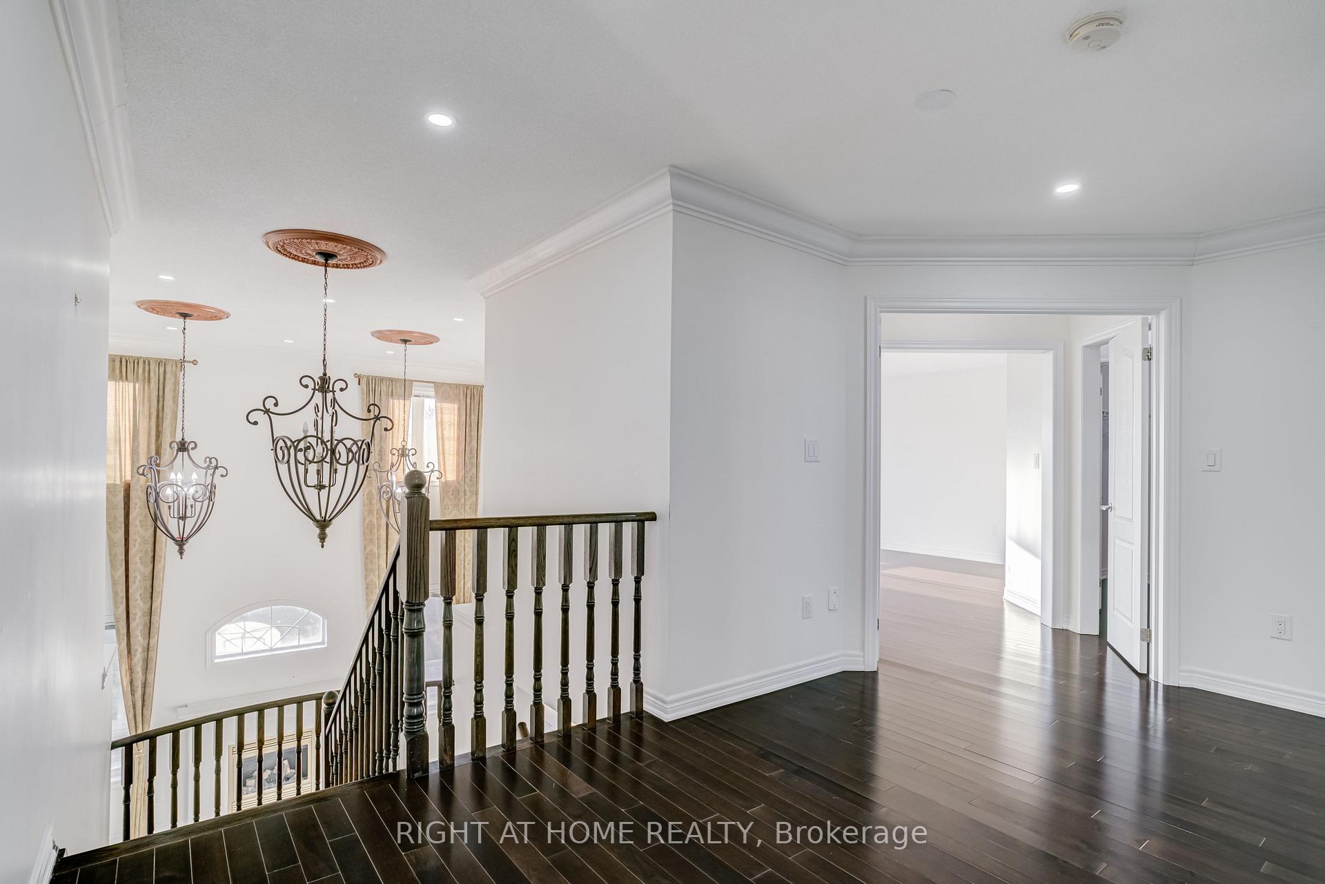 Photo 7 of 56 Gentle Fox Drive, Caledon, Rural Caledon — HOMEH