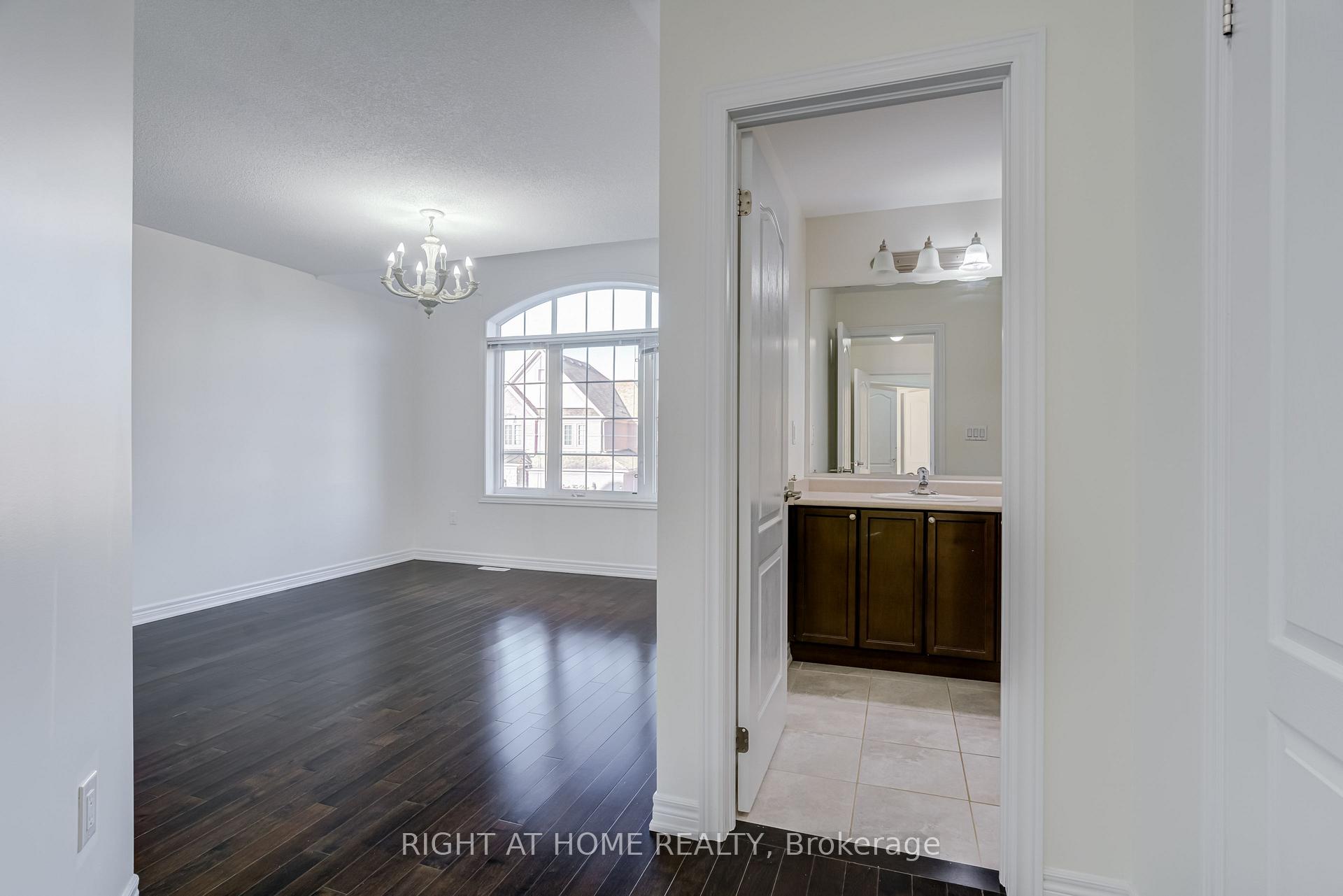 Photo 33 of 56 Gentle Fox Drive, Caledon, Rural Caledon — HOMEH