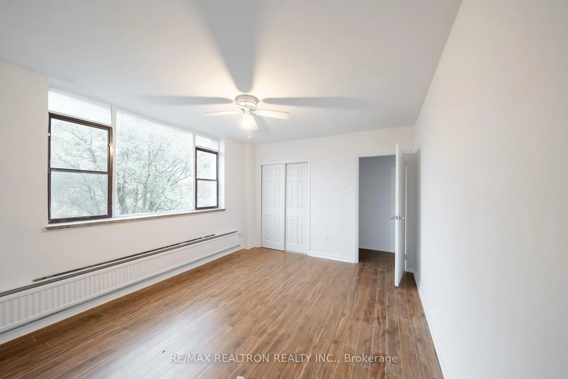 Photo 1 of Unit 707, 25 Bedford Road, Toronto, The Annex — HOMEH