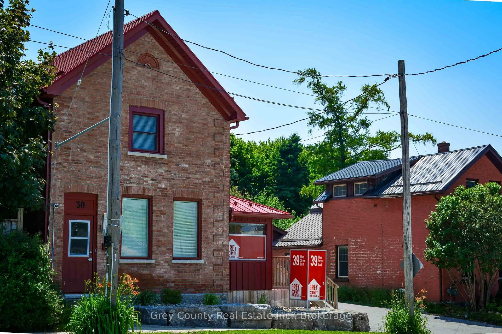 Photo 2 of Unit B, 39 Main St Street, Grey Highlands — HOMEH