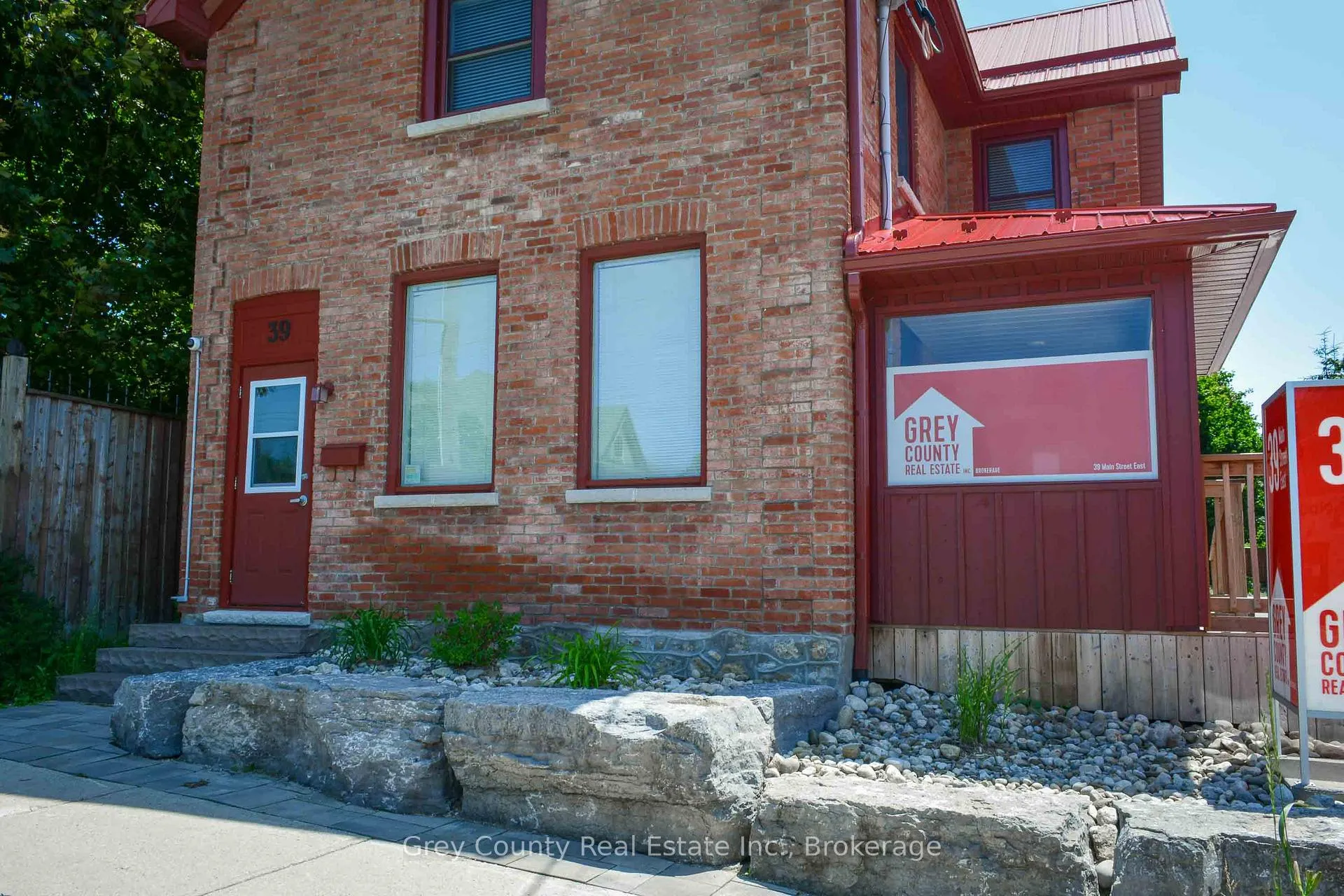 Photo 3 of Unit B, 39 Main St Street, Grey Highlands — HOMEH