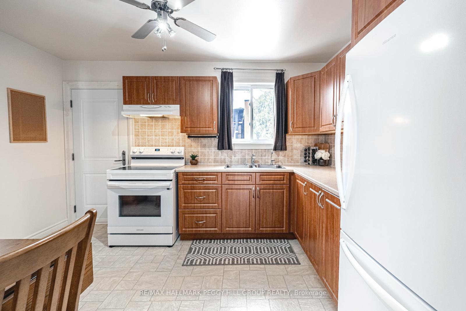 Photo 8 of 228 Thornton Avenue, Essa, Thornton — HOMEH